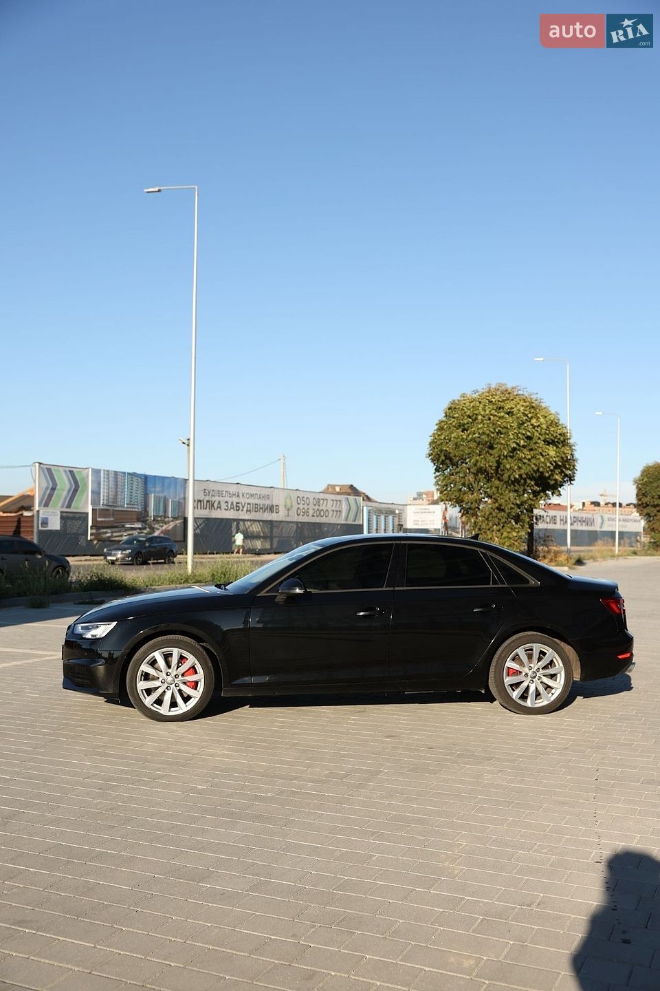 Audi A4 2016 VIN WAUANAF45HN001209 фото оголошення 7 з 20
