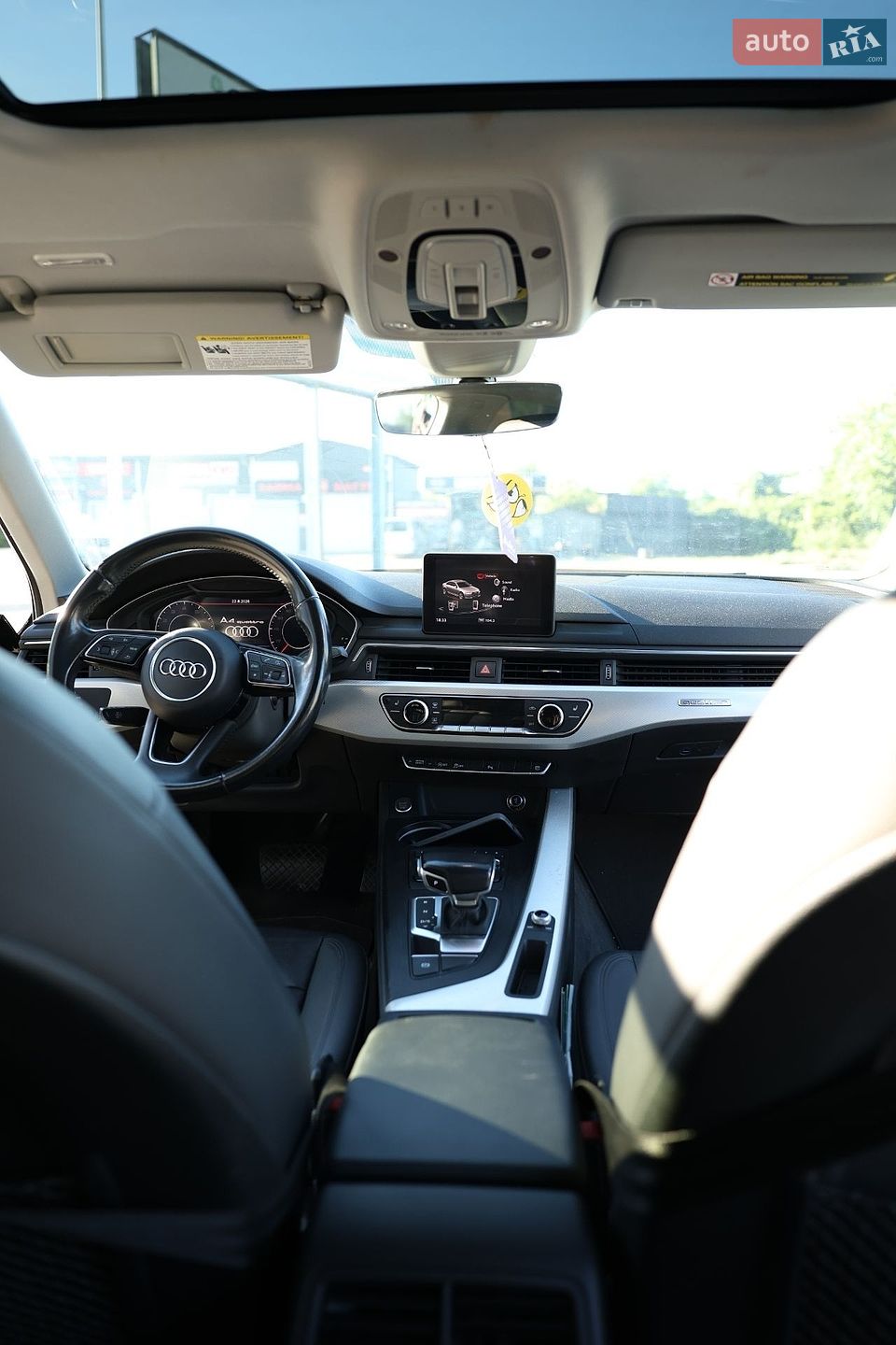 Audi A4 2016 VIN WAUANAF45HN001209 фото оголошення 14 з 20