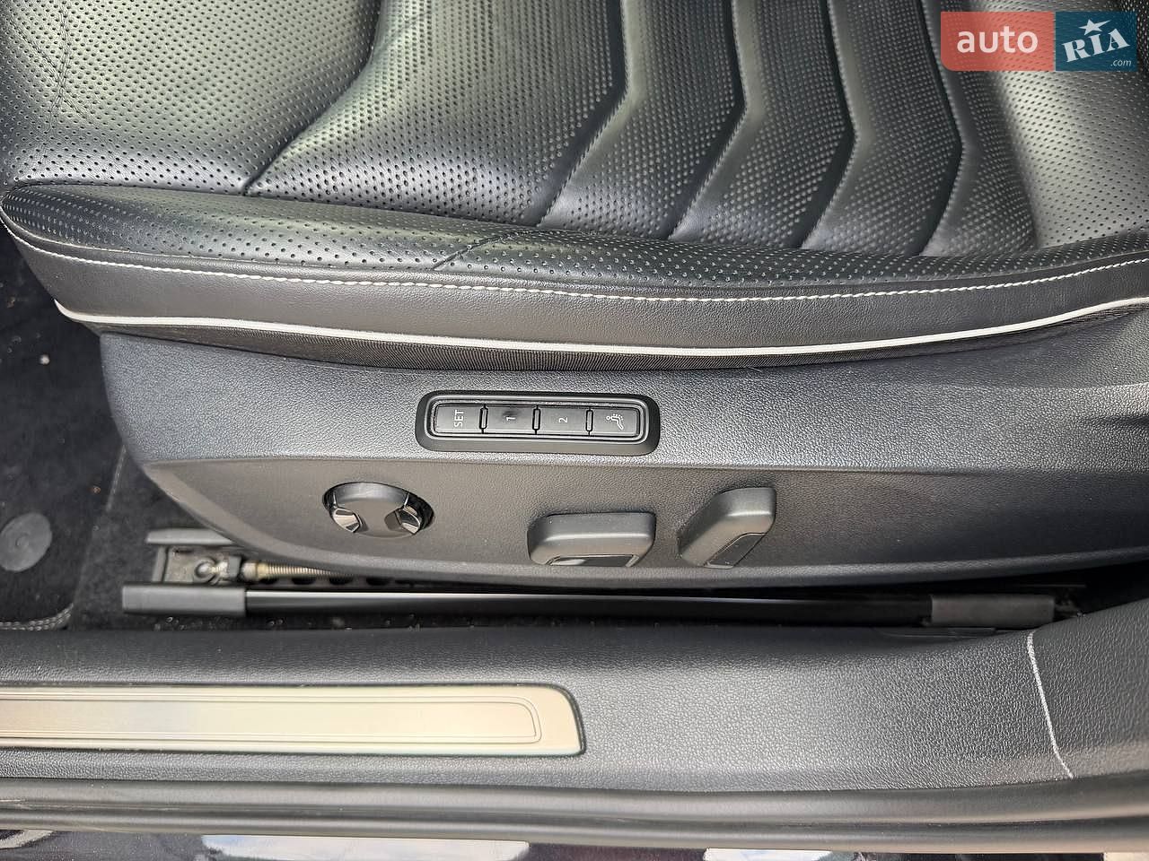 Volkswagen Arteon 2020 VIN WVWZZZ3HZLE018618 фото оголошення 22 з 62