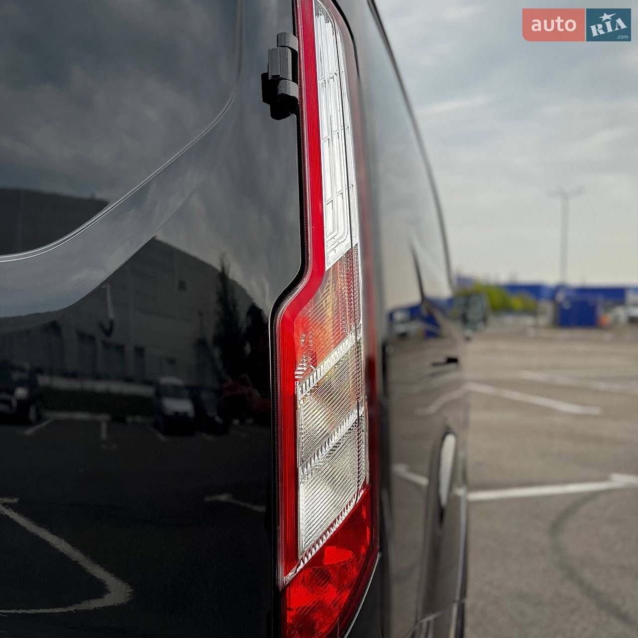 Ford Transit Custom 2021 VIN WF0ZXXTTGZMK18503 фото оголошення 13 з 56