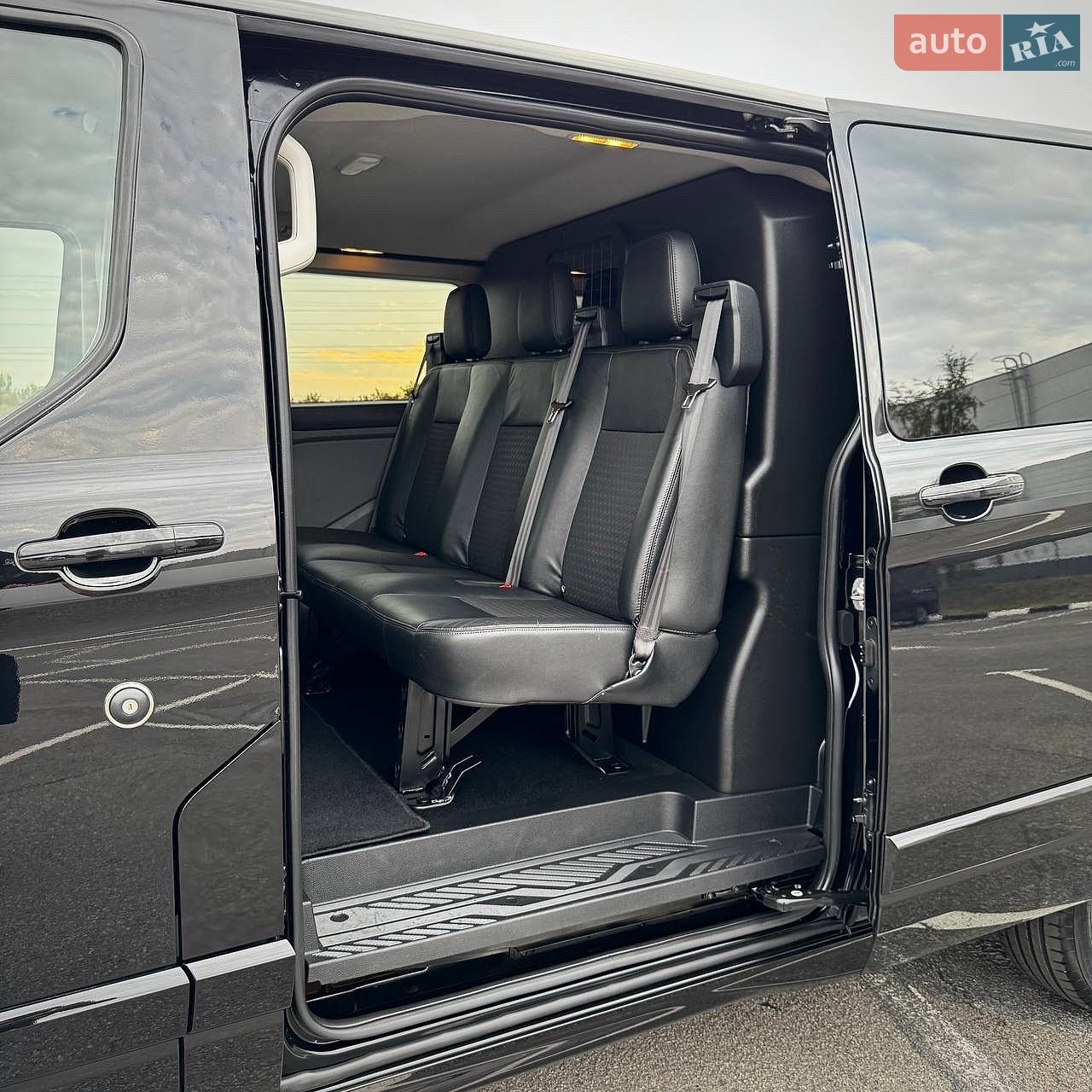 Ford Transit Custom 2021 VIN WF0ZXXTTGZMK18503 фото оголошення 43 з 56