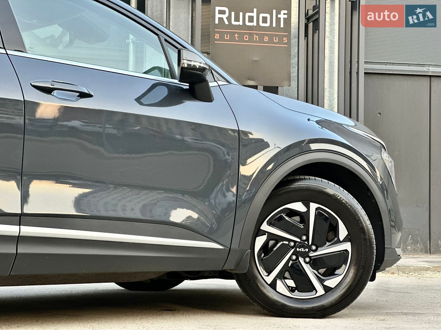 Kia Sportage 2023 VIN U5YPV81BGPL166038 фото оголошення 7 з 40