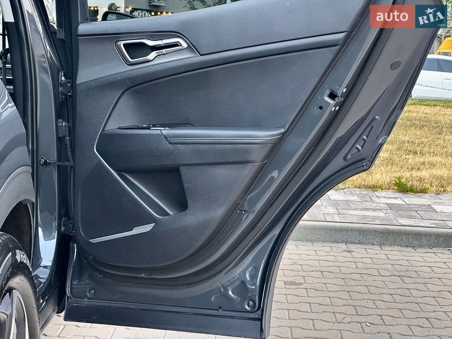 Kia Sportage 2023 VIN U5YPV81BGPL166038 фото оголошення 29 з 40