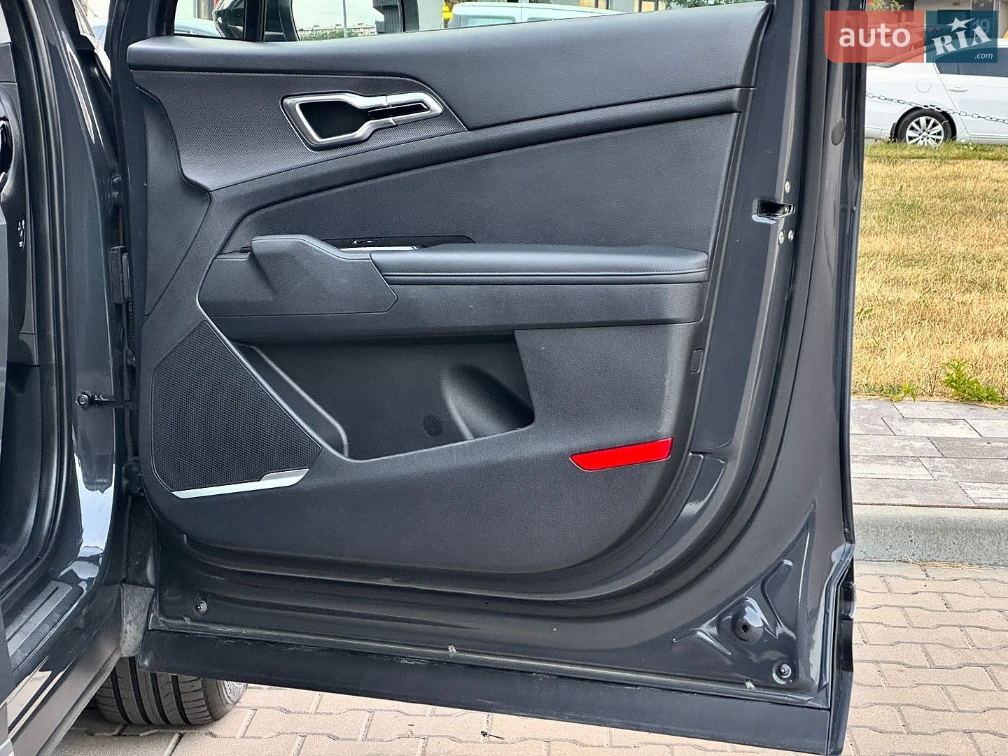 Kia Sportage 2023 VIN U5YPV81BGPL166038 фото оголошення 32 з 40