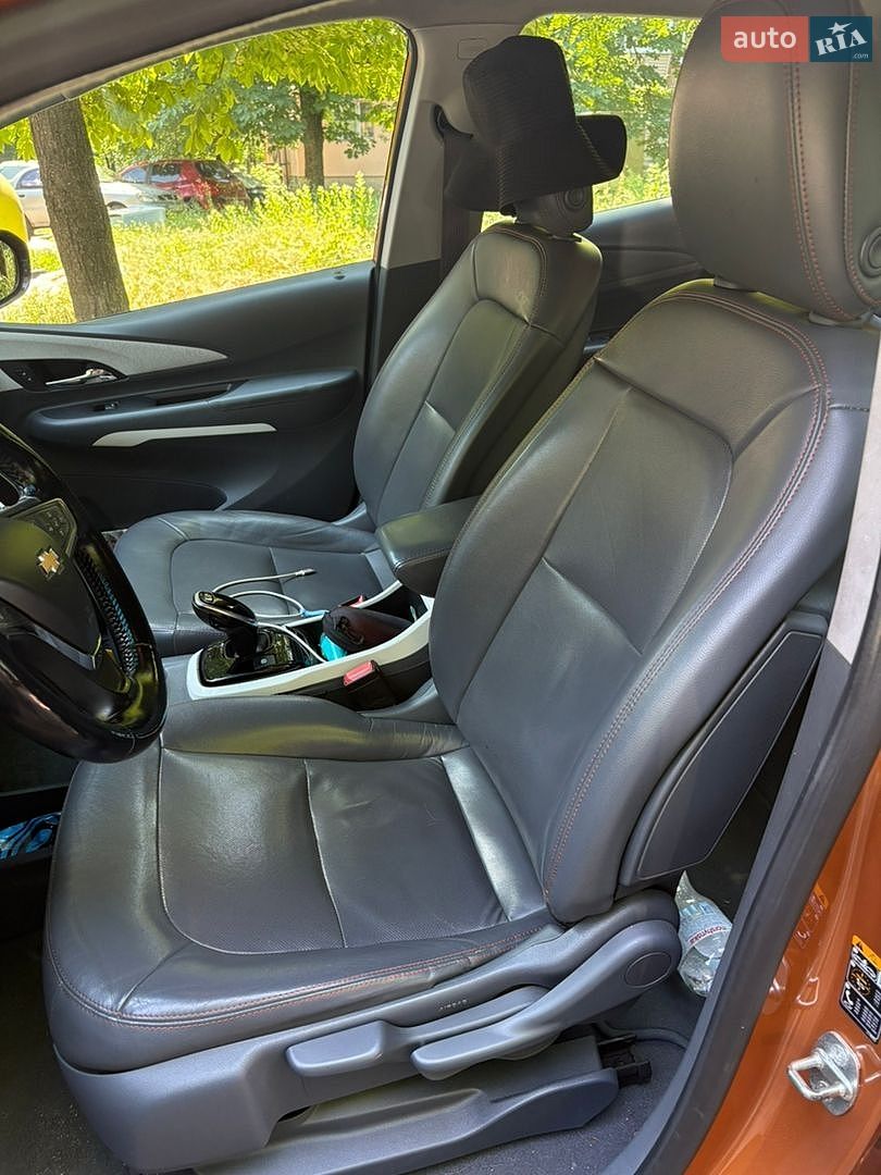 Chevrolet Bolt EV 2016 VIN 1G1FX6S03H4128977 фото оголошення 14 з 17