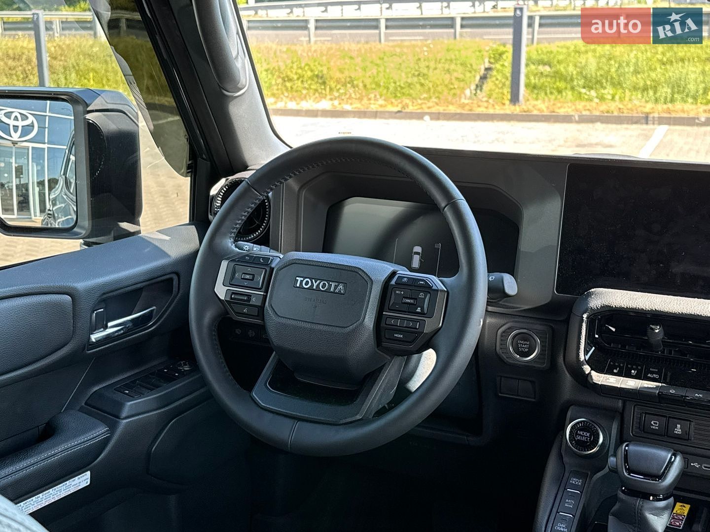 Toyota Land Cruiser Prado 2025 VIN JTEAR3AJ60K019252 фото оголошення 10 з 13