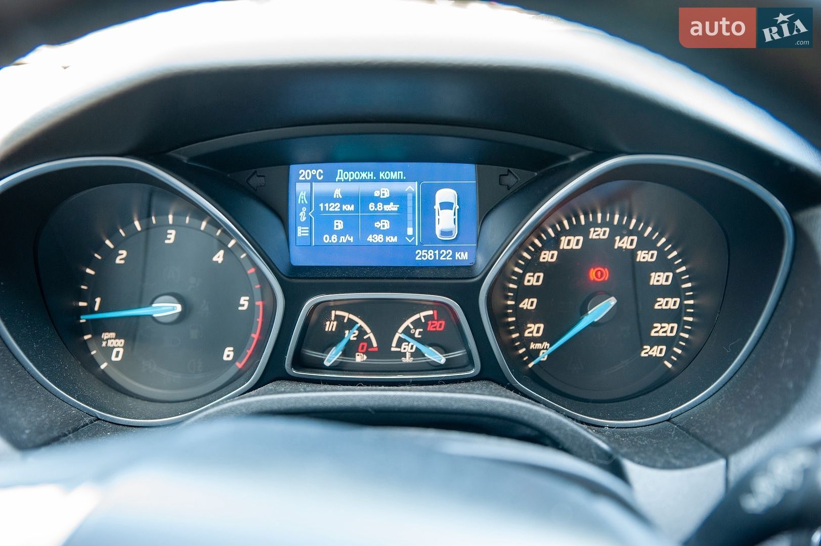 Ford Focus 2014 VIN WF0LXXGCBLEL65864 фото оголошення 10 з 24