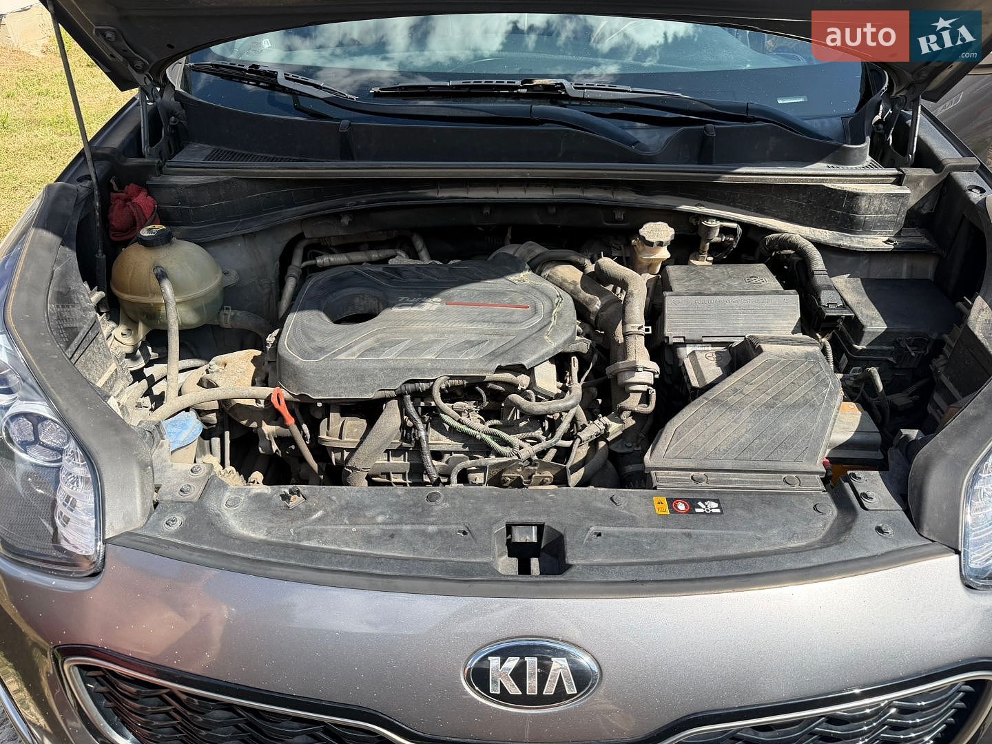 Kia Sportage 2016 VIN KNDPR3A65H7075417 фото оголошення 10 з 28