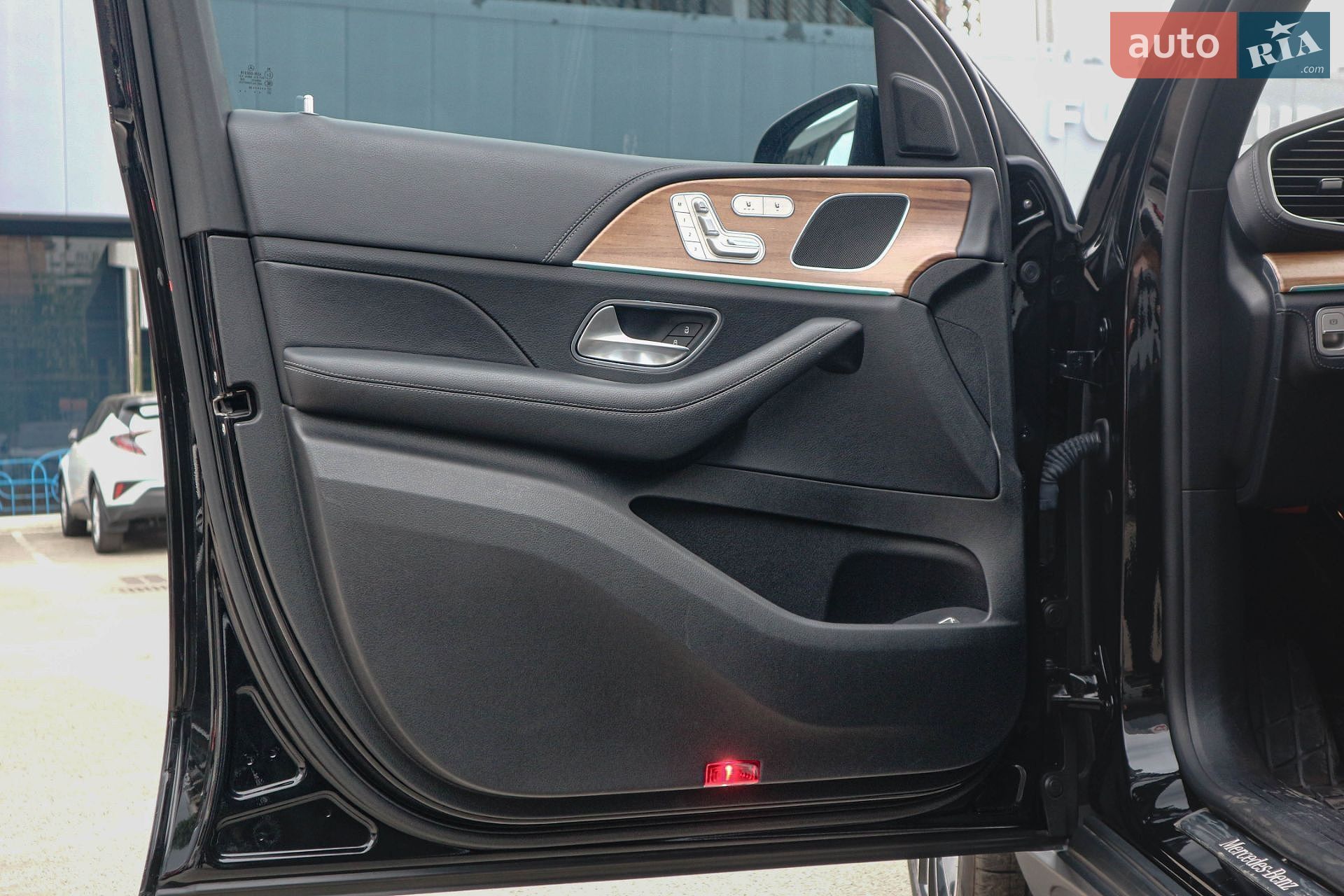 Mercedes-Benz GLE-Class 2020 VIN W1N1671171A253406 фото оголошення 36 з 46