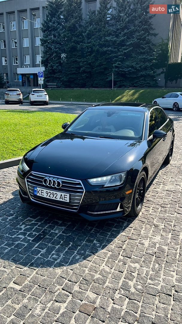 Audi A4 2018 VIN WAUGMAF44KA016876 фото оголошення 2 з 15