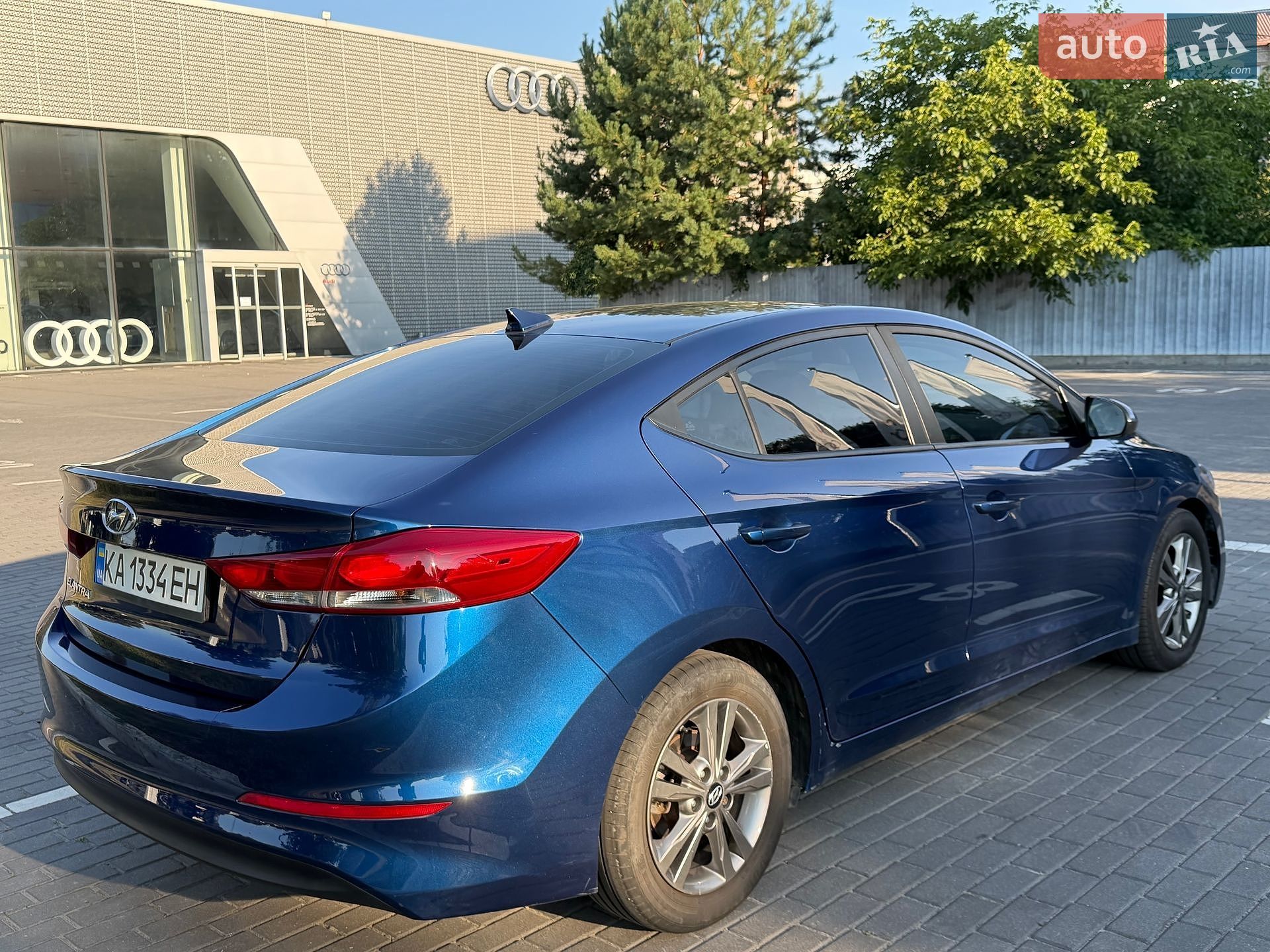 Hyundai Elantra 2018 VIN 5NPD84LF3JH383373 фото оголошення 8 з 17