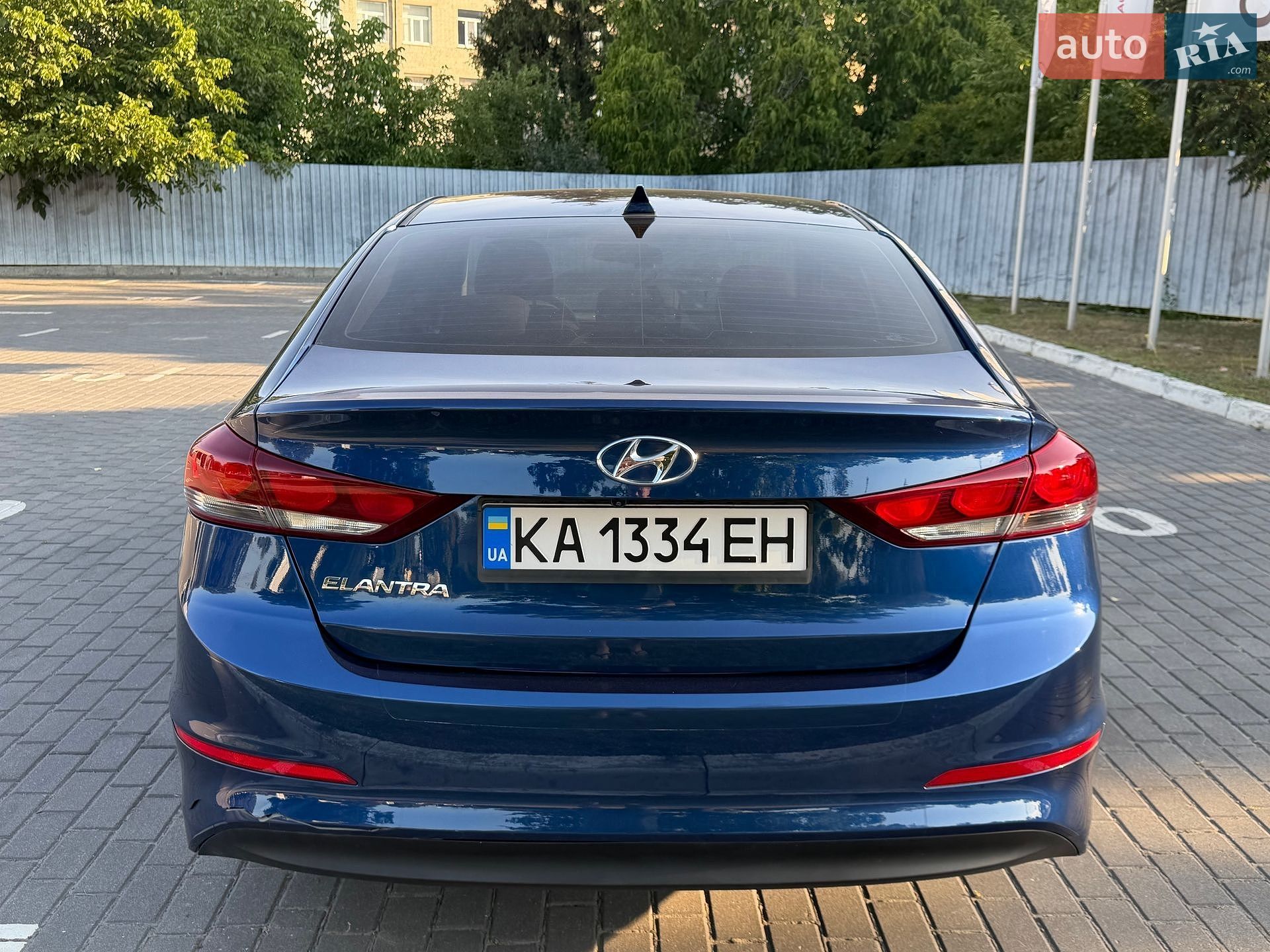 Hyundai Elantra 2018 VIN 5NPD84LF3JH383373 фото оголошення 7 з 17