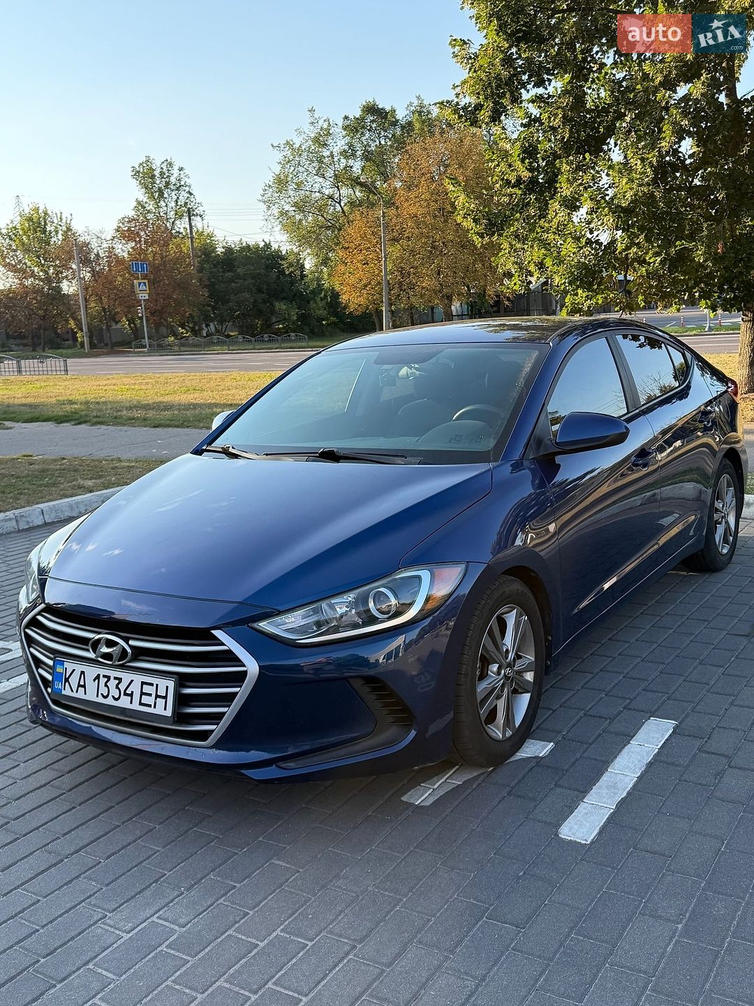 Hyundai Elantra 2018 VIN 5NPD84LF3JH383373 фото оголошення 3 з 17