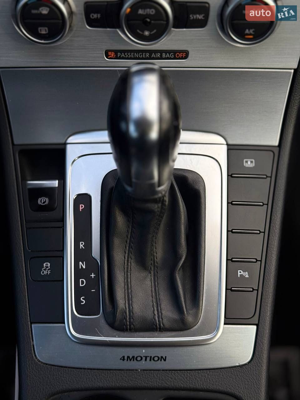 Volkswagen CC / Passat CC 2013 VIN WVWGU7AN8DE562856 фото оголошення 23 з 40