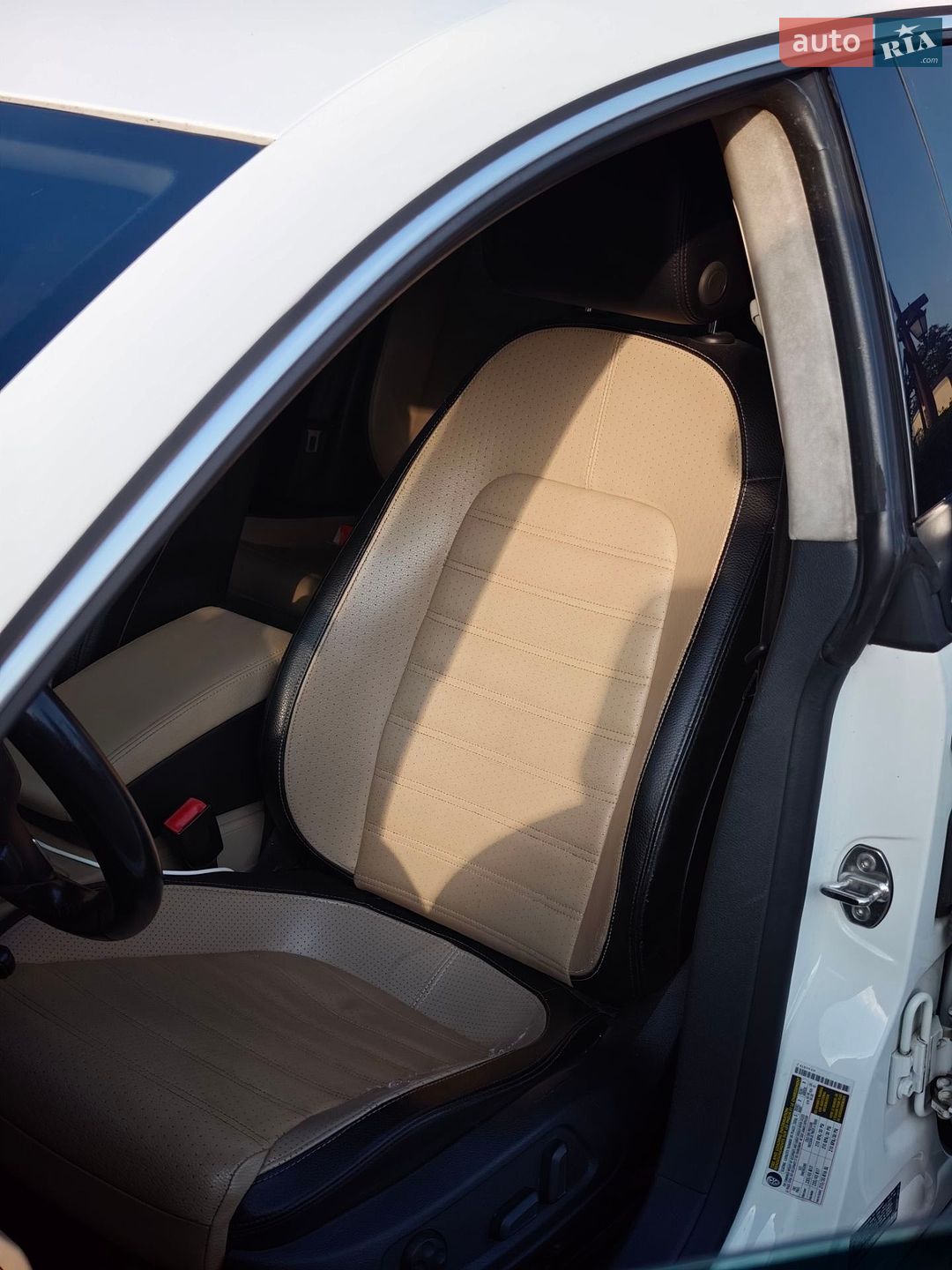 Volkswagen CC / Passat CC 2014 VIN WVWBP7AN6EE526893 фото оголошення 37 з 41