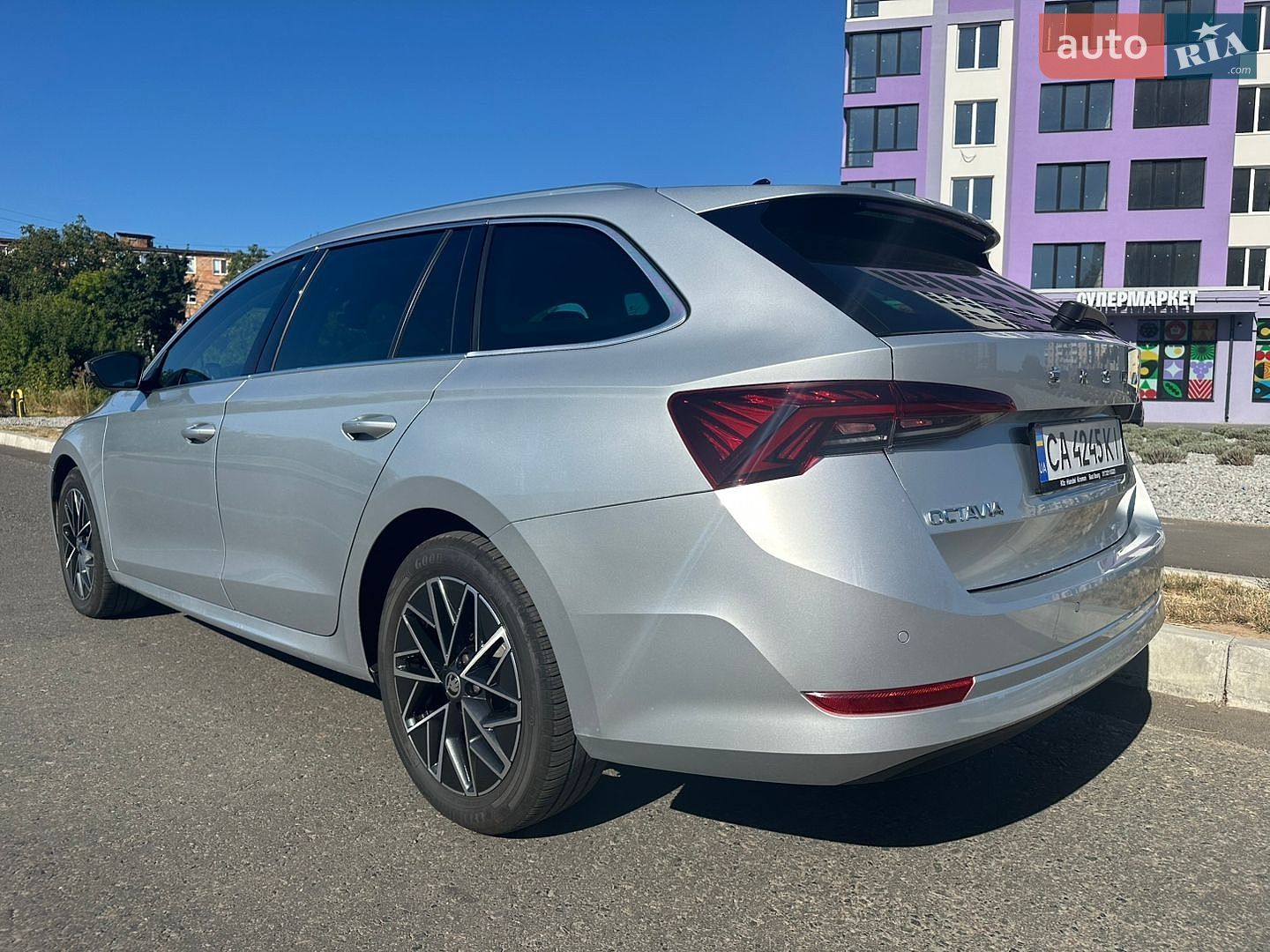 Skoda Octavia 2021 VIN TMBJJ7NX0MY112756 фото оголошення 5 з 29