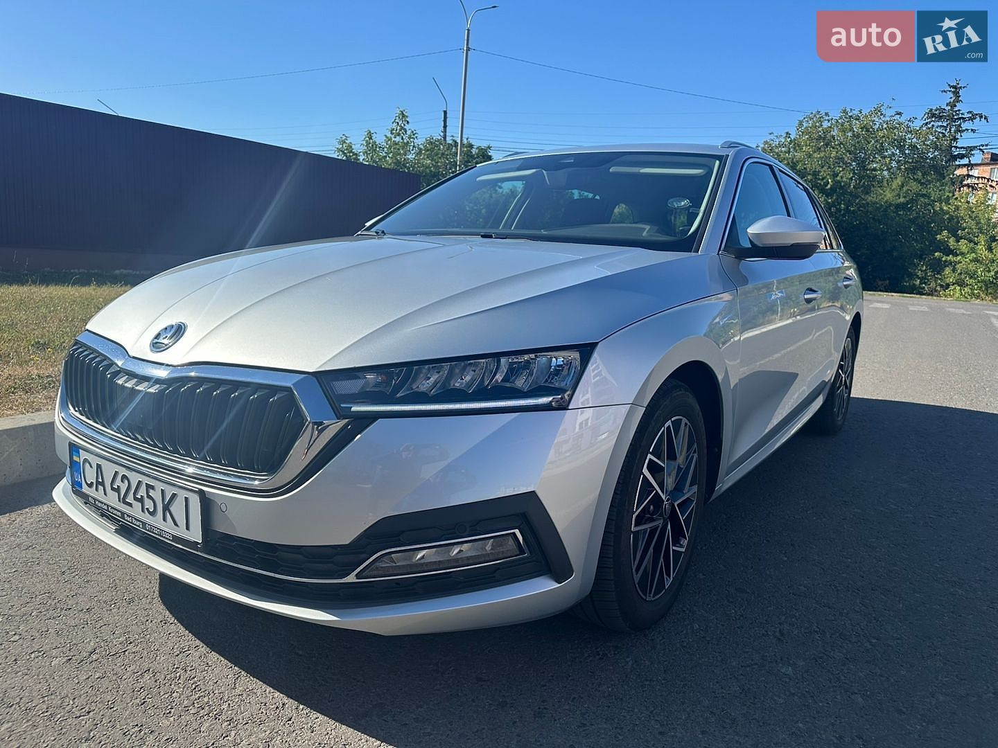 Skoda Octavia 2021 VIN TMBJJ7NX0MY112756 фото оголошення 2 з 29