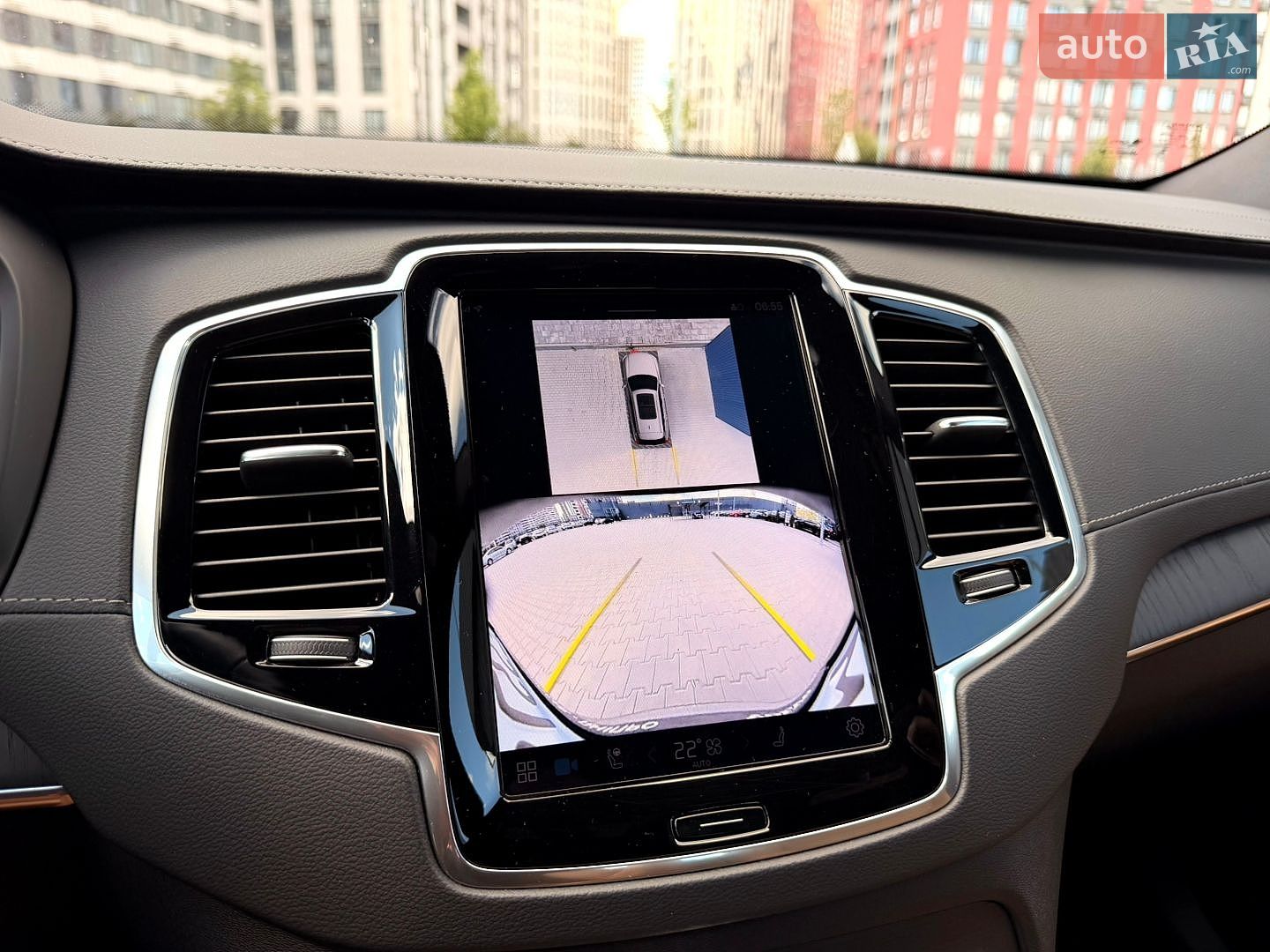 Volvo XC90 2024 VIN YV1LFM1V1S1318312 фото оголошення 4 з 68