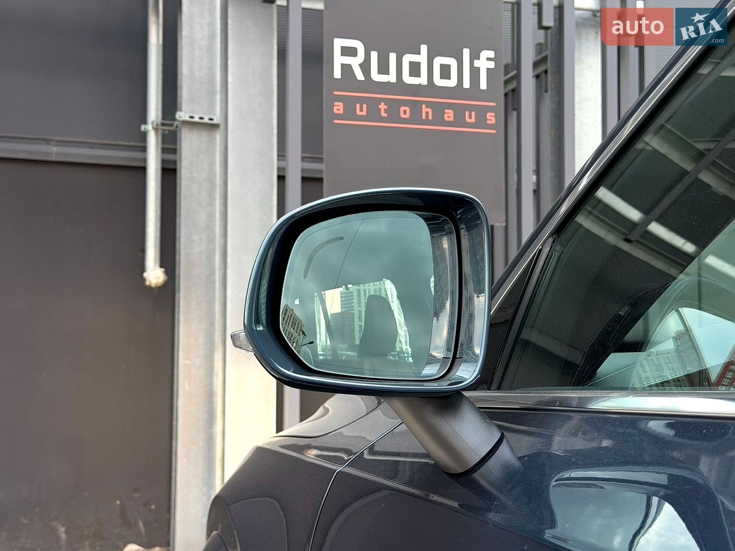 Volvo XC90 2024 VIN YV1LFM1V1S1318312 фото оголошення 27 з 68