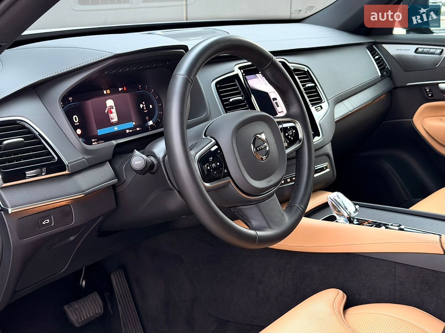 Volvo XC90 2024 VIN YV1LFM1V1S1318312 фото оголошення 29 з 68