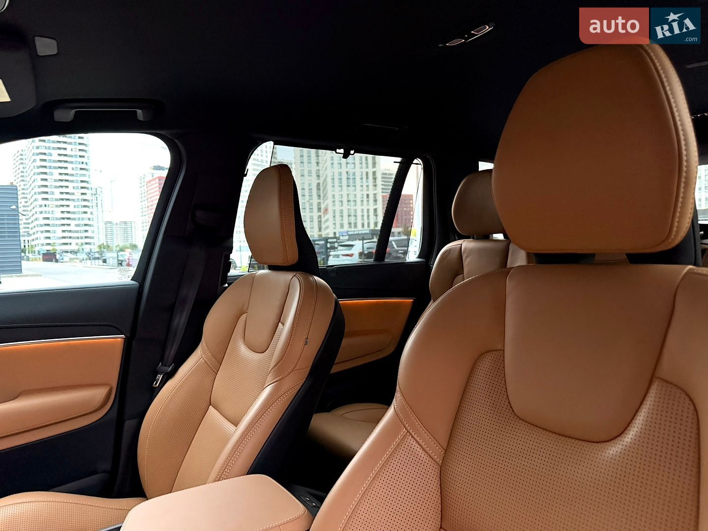 Volvo XC90 2024 VIN YV1LFM1V1S1318312 фото оголошення 31 з 68