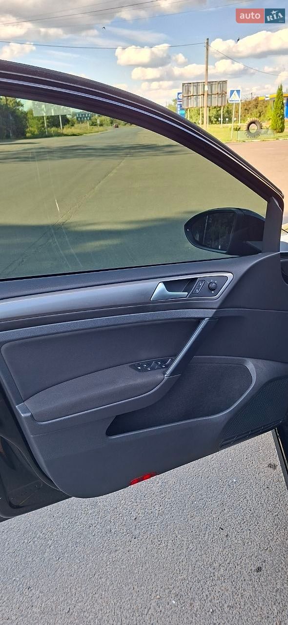 Volkswagen Golf 2014 VIN WVWZZZAUZEP598059 фото оголошення 8 з 13