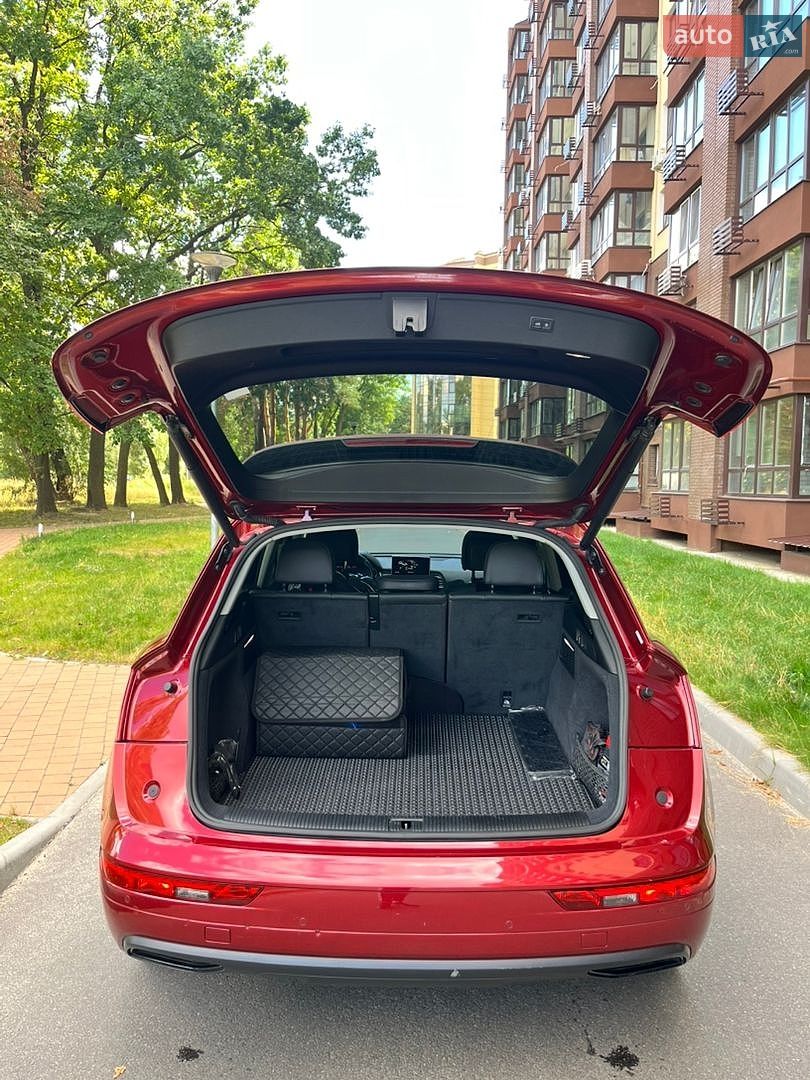Audi Q5 2019 VIN WA1BNAFY0K2090894 фото оголошення 39 з 40