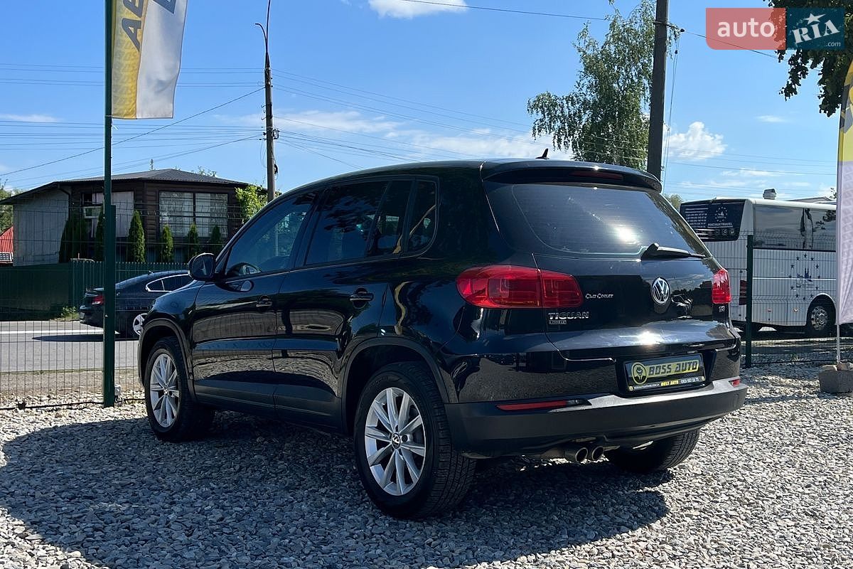 Volkswagen Tiguan 2017 VIN WVGAV7AXXHK052662 фото оголошення 5 з 17