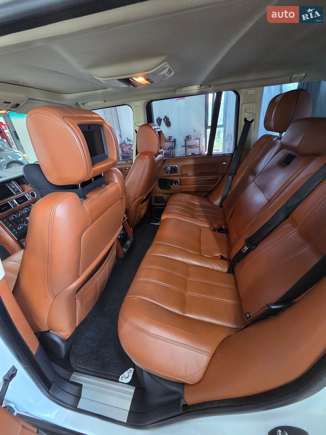 Land Rover Range Rover 2011 VIN SALLMAME4BA357272 фото оголошення 14 з 17