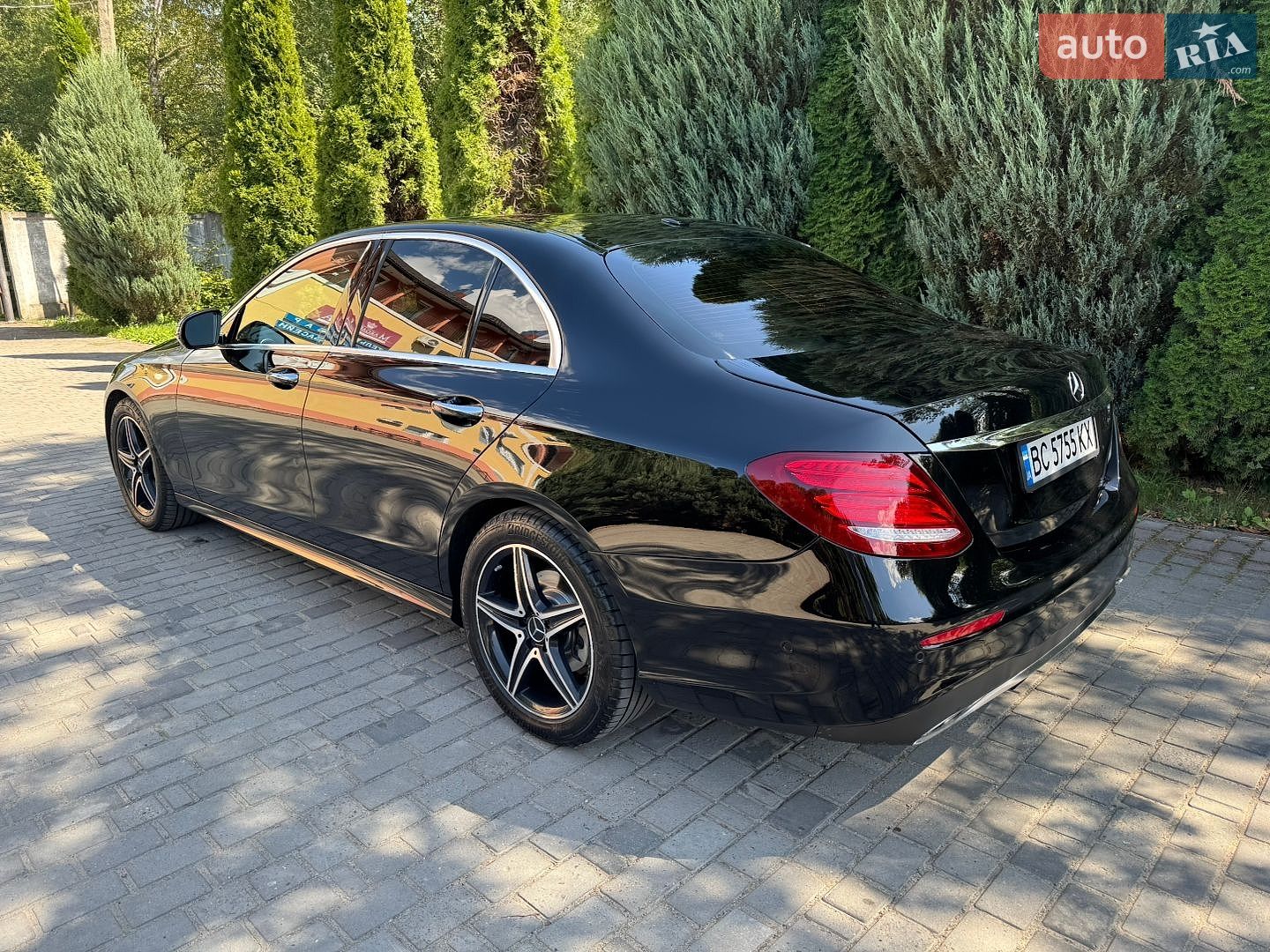 Mercedes-Benz E-Class 2016 VIN WDDZF4JB0HA010360 фото оголошення 5 з 15
