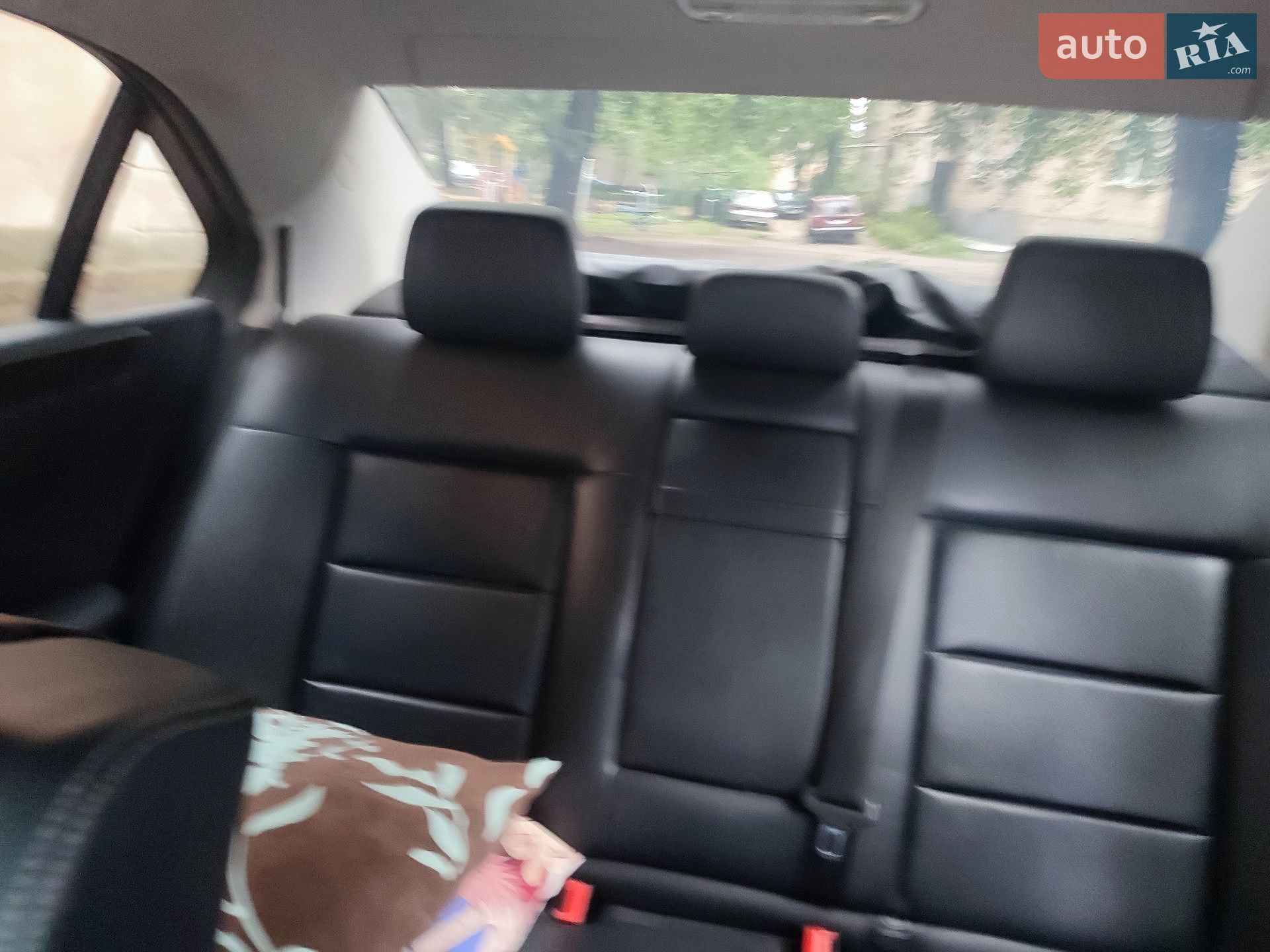 Mercedes-Benz E-Class 2010 VIN WDD2120051A214908 фото оголошення 13 з 16