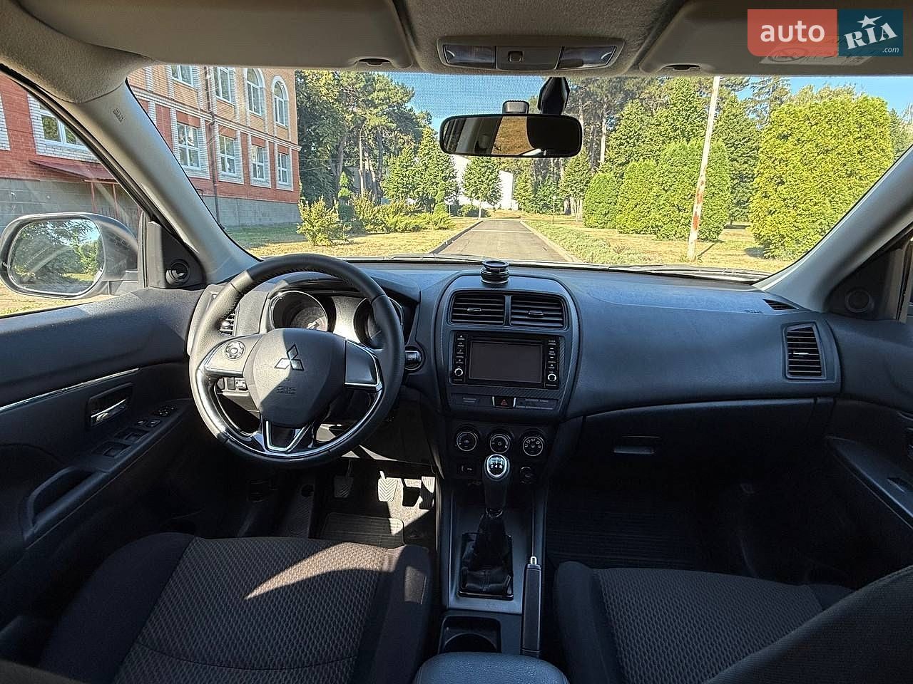 Mitsubishi ASX 2019 VIN JMBXNGA1WLU000281 фото оголошення 24 з 43
