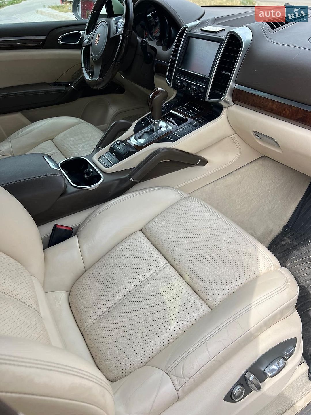 Porsche Cayenne 2011 VIN WP1ZZZ92ZCLA40099 фото оголошення 6 з 7