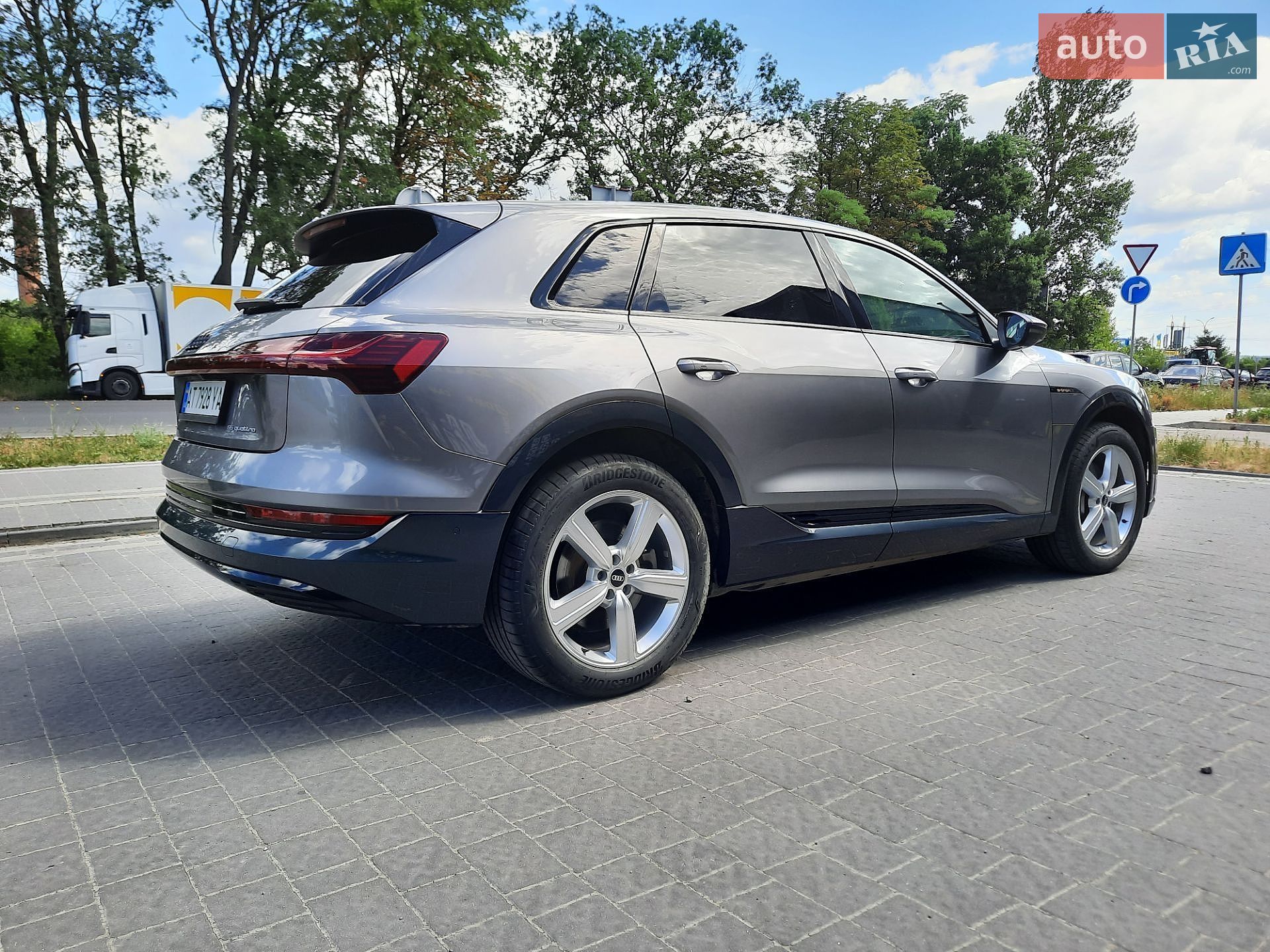 Audi e-tron 2021 VIN WAUZZZGE8MB043009 фото оголошення 35 з 83