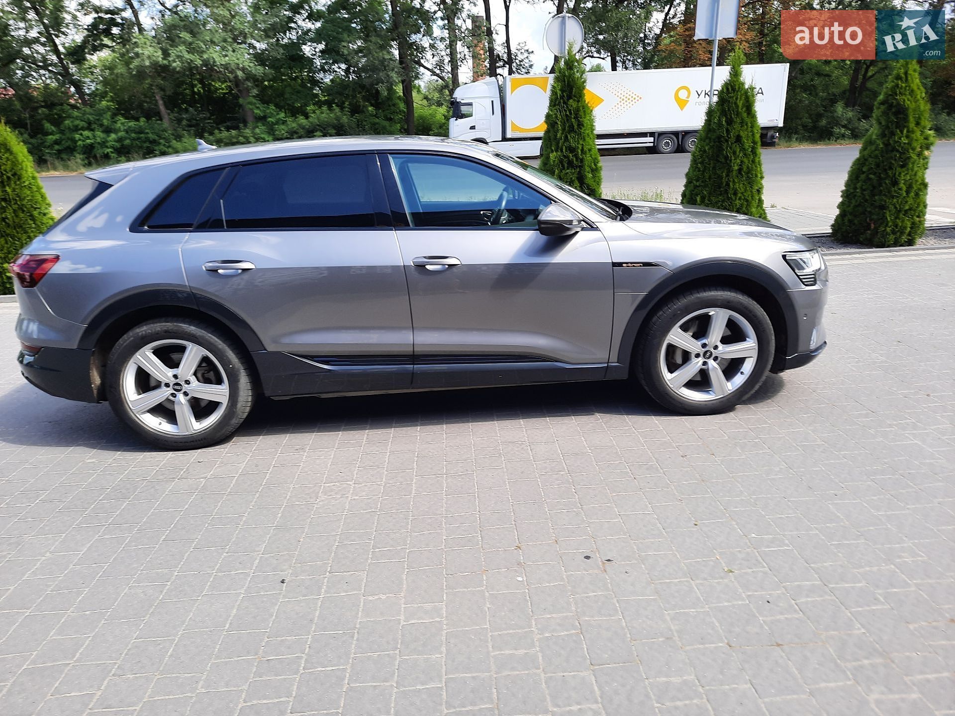 Audi e-tron 2021 VIN WAUZZZGE8MB043009 фото оголошення 38 з 83