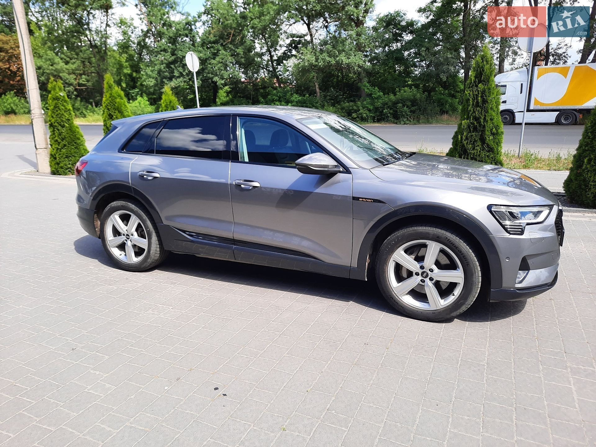 Audi e-tron 2021 VIN WAUZZZGE8MB043009 фото оголошення 41 з 83