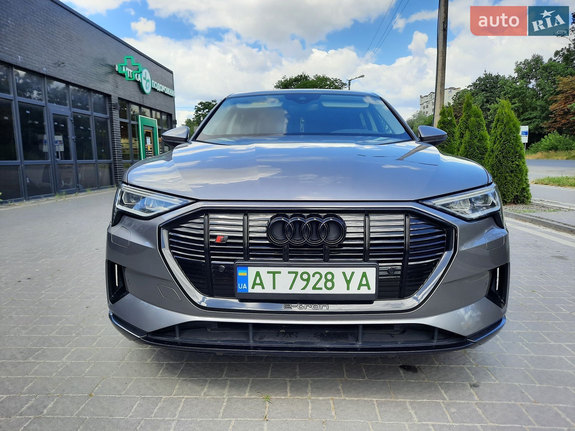 Audi e-tron 2021 VIN WAUZZZGE8MB043009 фото оголошення 3 з 83