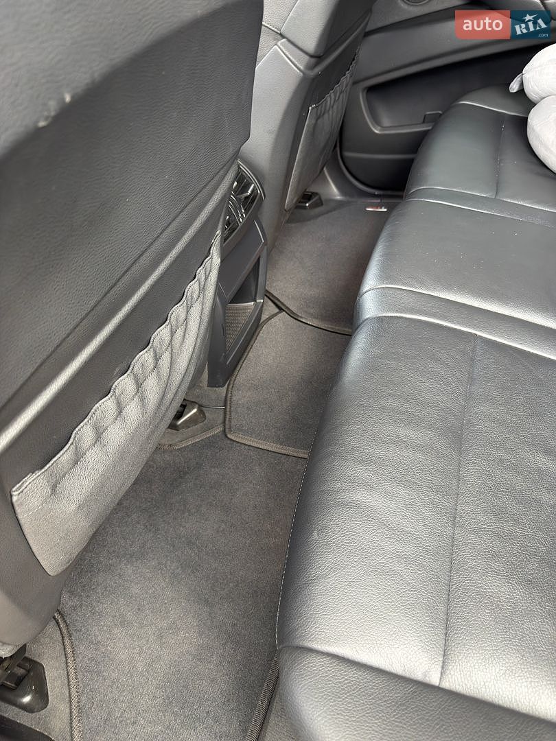 BMW X5 2012 VIN WBAZW41060L844423 фото оголошення 15 з 26