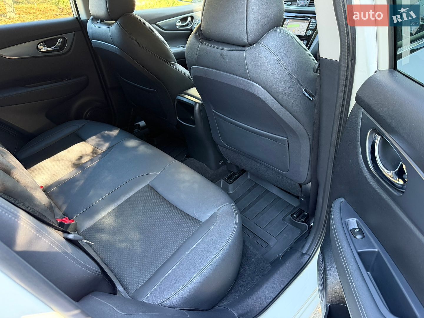 Nissan Qashqai 2019 VIN SJNFBNJ11U2745058 фото оголошення 36 з 57