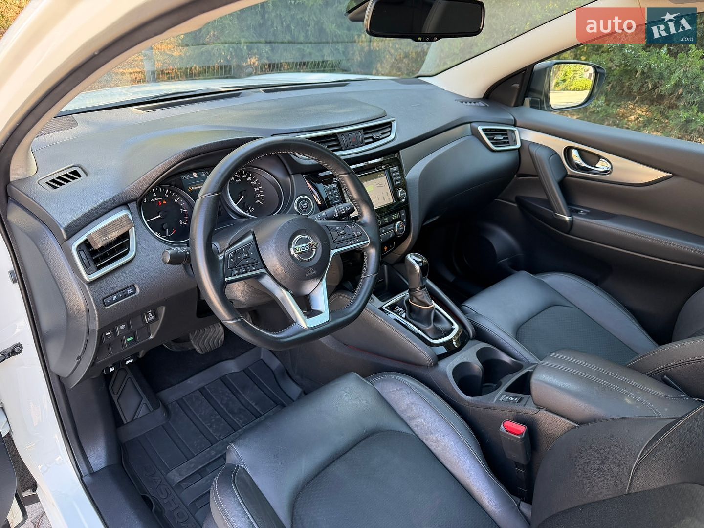 Nissan Qashqai 2019 VIN SJNFBNJ11U2745058 фото оголошення 30 з 57