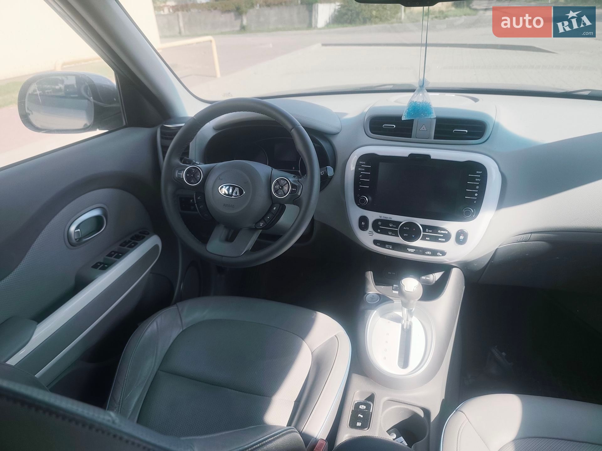 Kia Soul EV 2014 VIN KNAJX81EFF7001421 фото оголошення 3 з 36