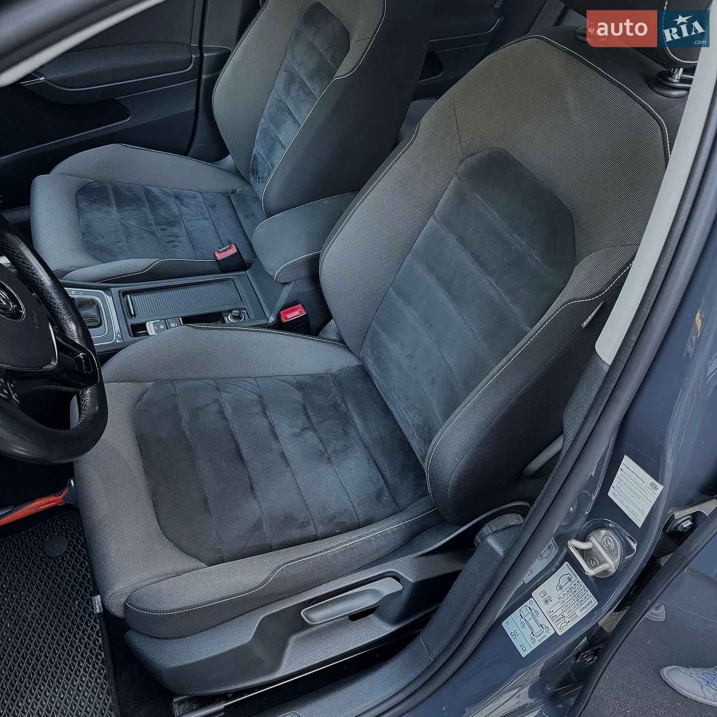 Volkswagen Golf 2016 VIN WVWZZZAUZHP551079 фото оголошення 34 з 63
