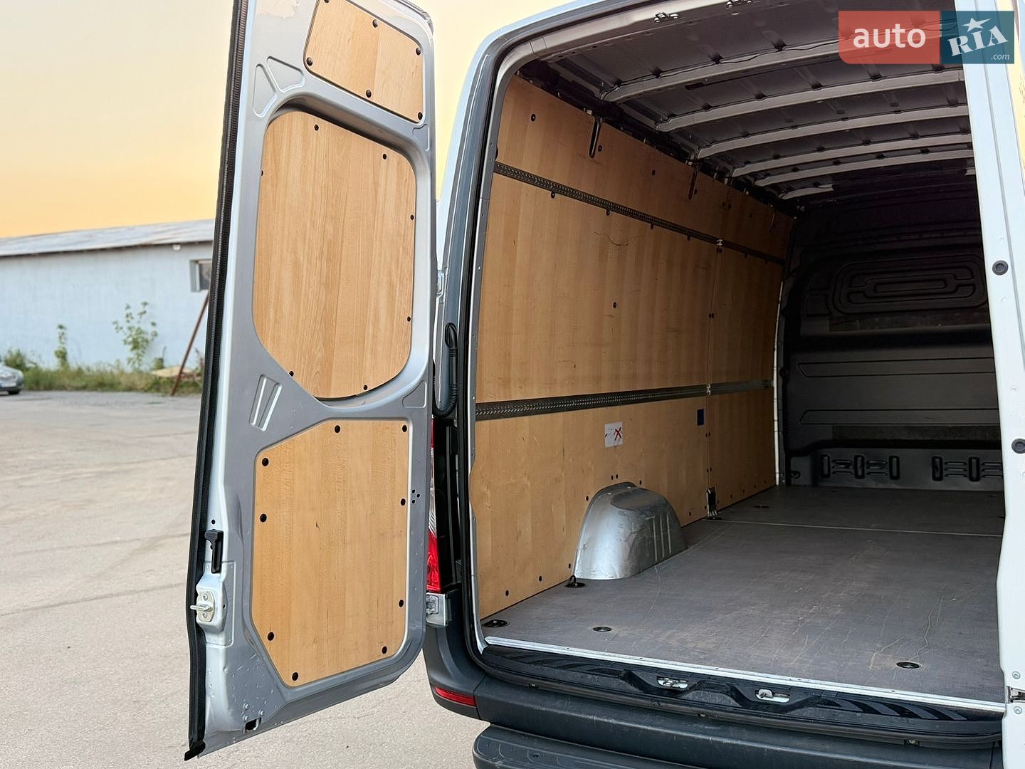 Mercedes-Benz Sprinter 2023 VIN W1V3KCFZ6PP543412 фото оголошення 12 з 53