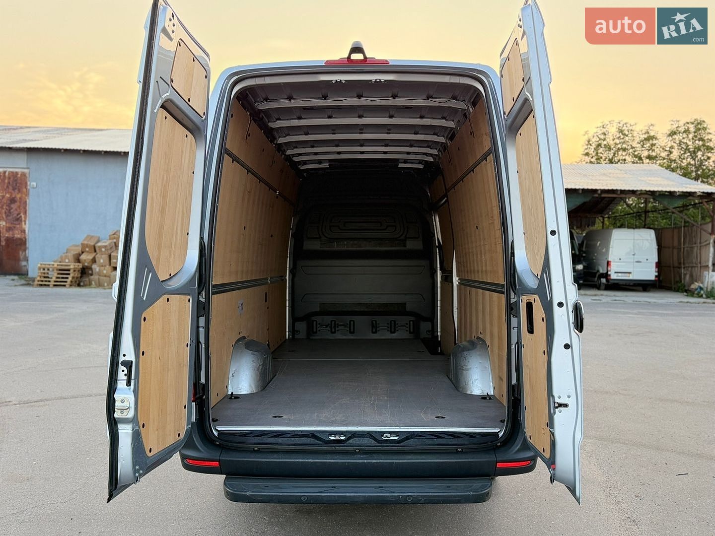 Mercedes-Benz Sprinter 2023 VIN W1V3KCFZ6PP543412 фото оголошення 11 з 53