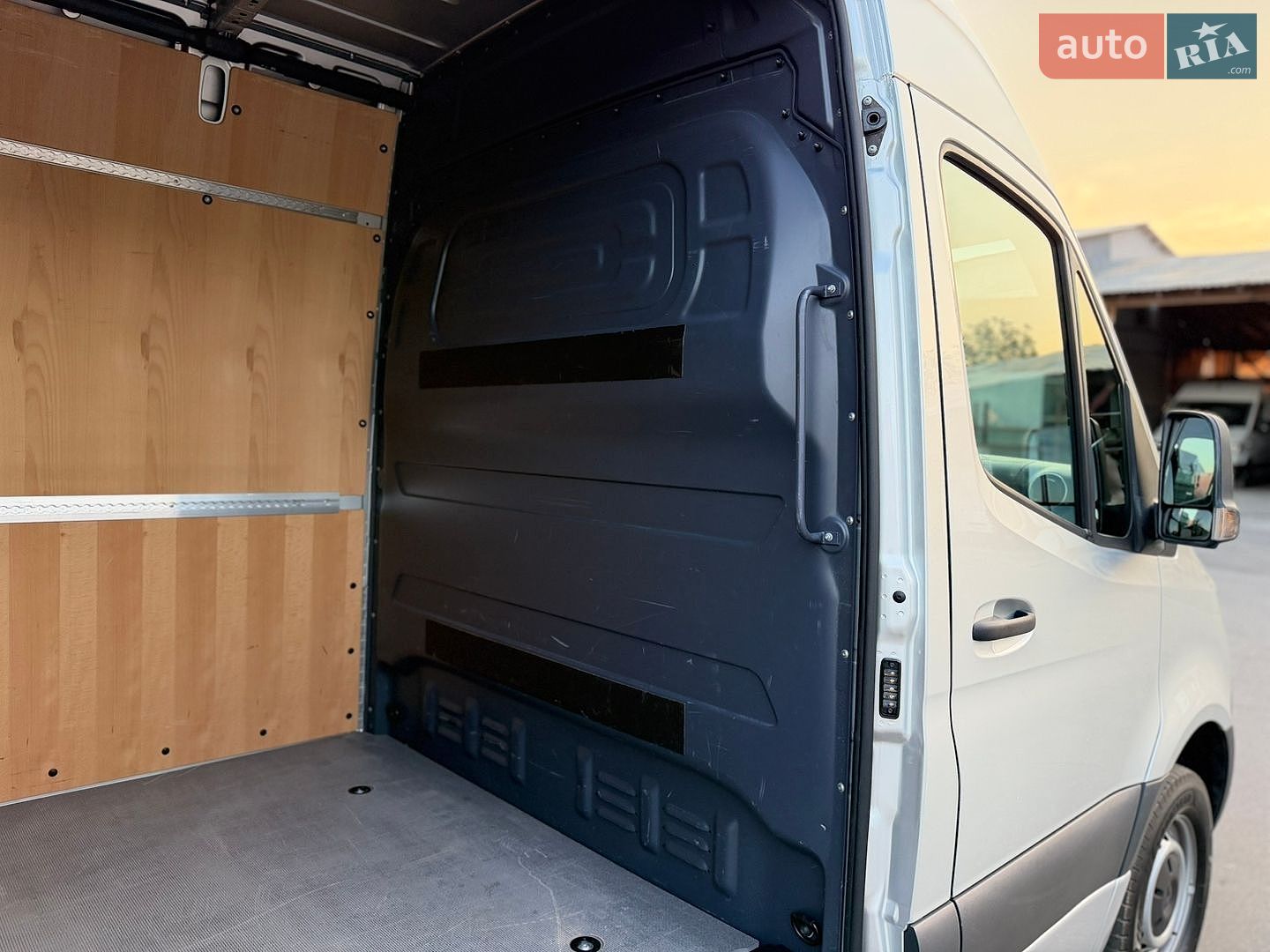 Mercedes-Benz Sprinter 2023 VIN W1V3KCFZ6PP543412 фото оголошення 17 з 53