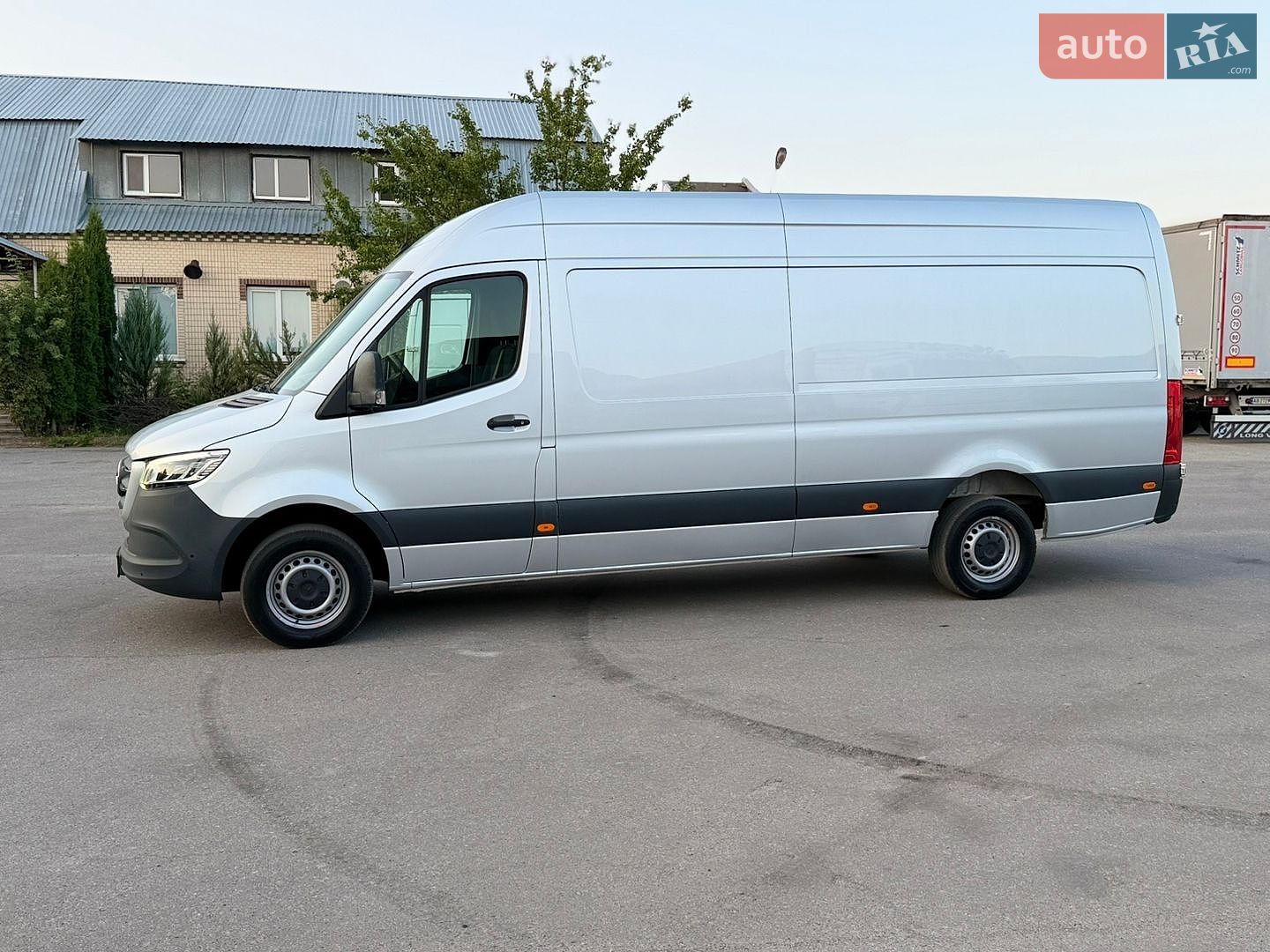 Mercedes-Benz Sprinter 2023 VIN W1V3KCFZ6PP543412 фото оголошення 5 з 53