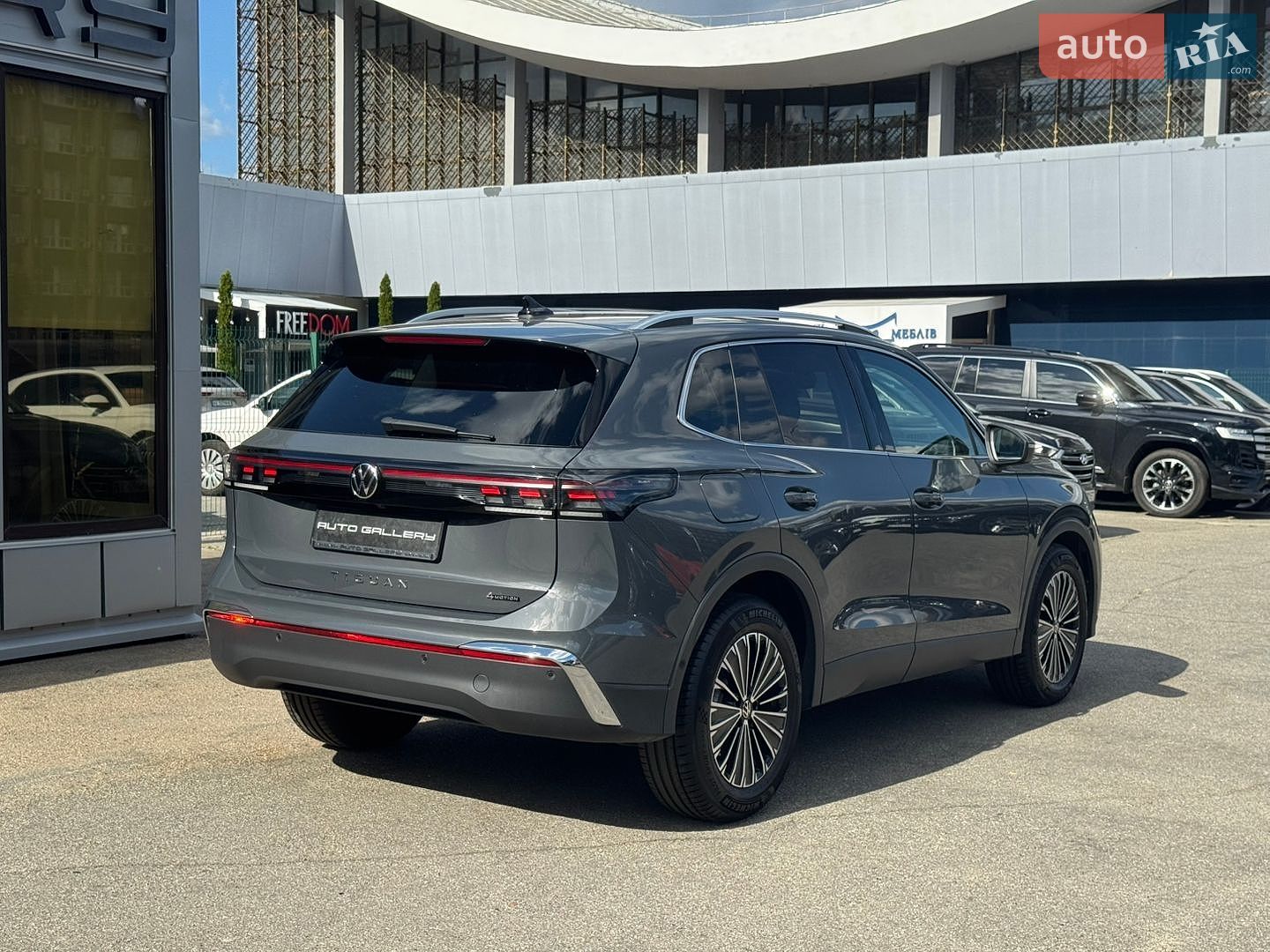 Volkswagen Tiguan 2024 VIN WVGZZZCT6SW500439 фото оголошення 3 з 34