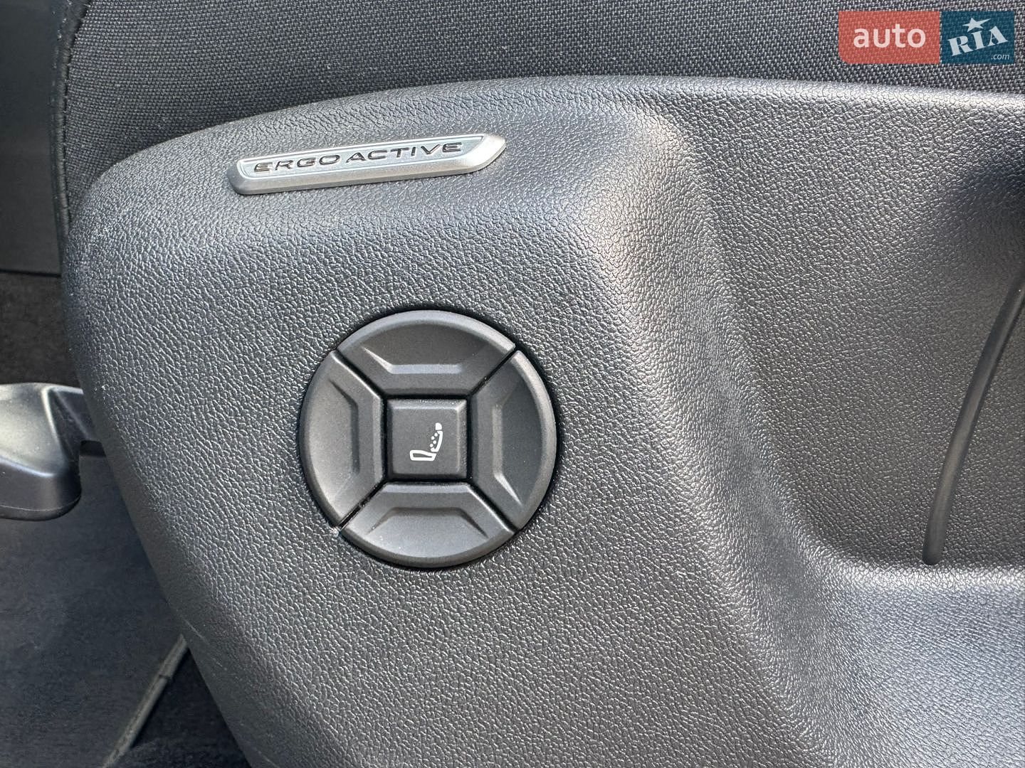 Volkswagen Tiguan 2024 VIN WVGZZZCT6SW500439 фото оголошення 24 з 34