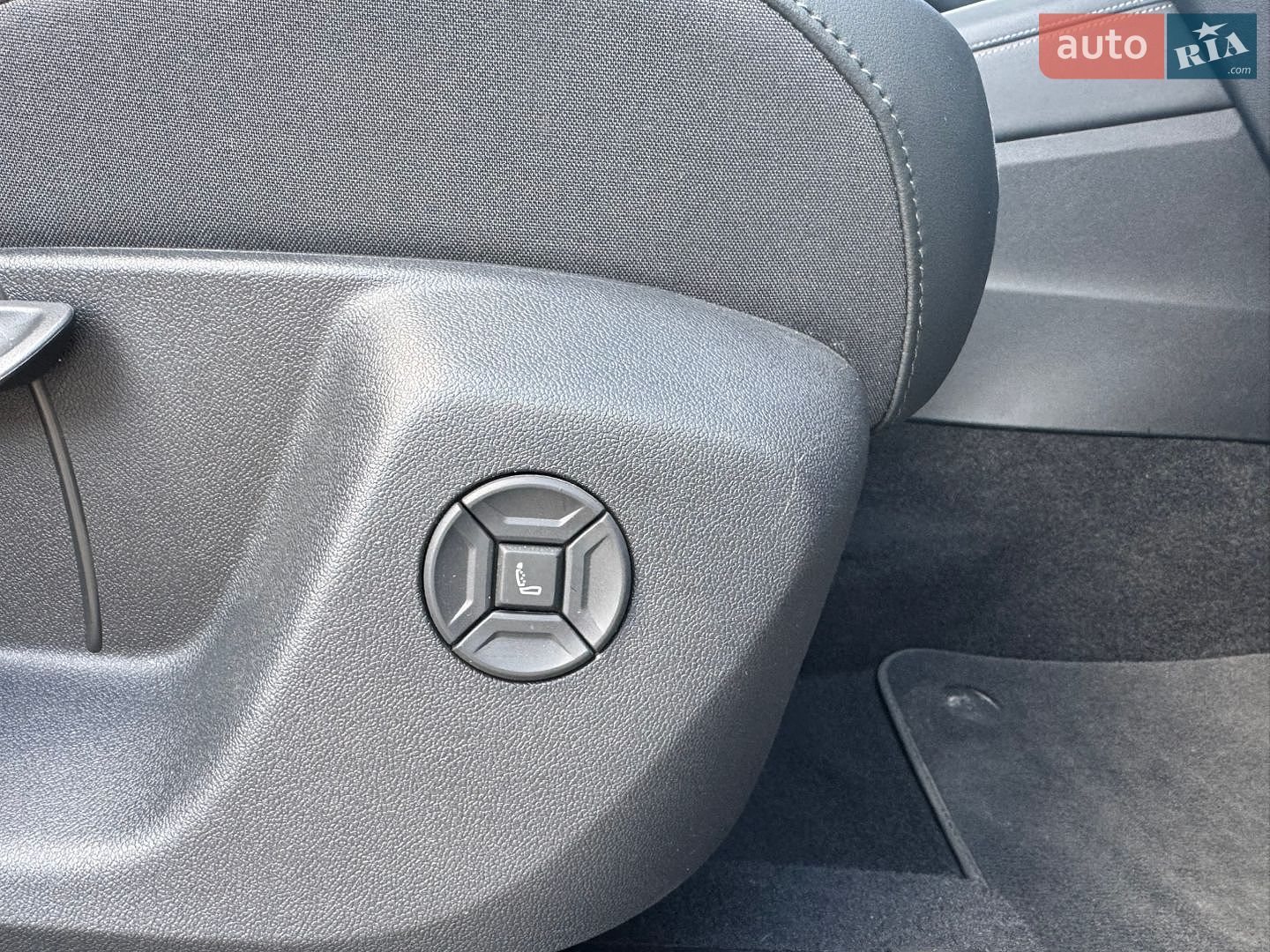 Volkswagen Tiguan 2024 VIN WVGZZZCT6SW500439 фото оголошення 27 з 34