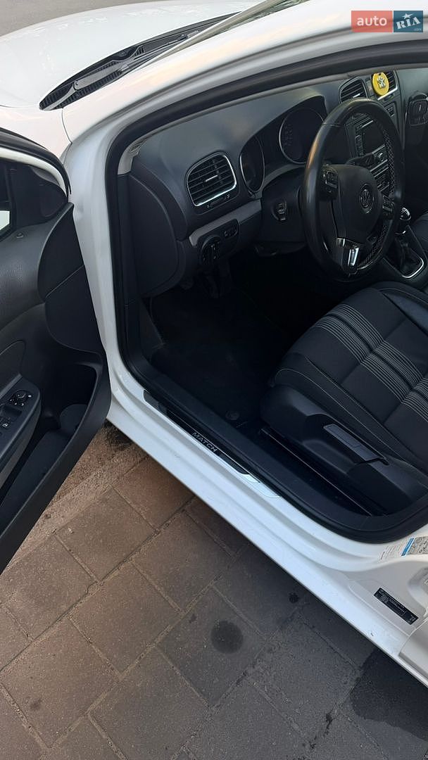 Volkswagen Golf 2012 VIN WVWZZZ1KZDM630929 фото оголошення 16 з 32